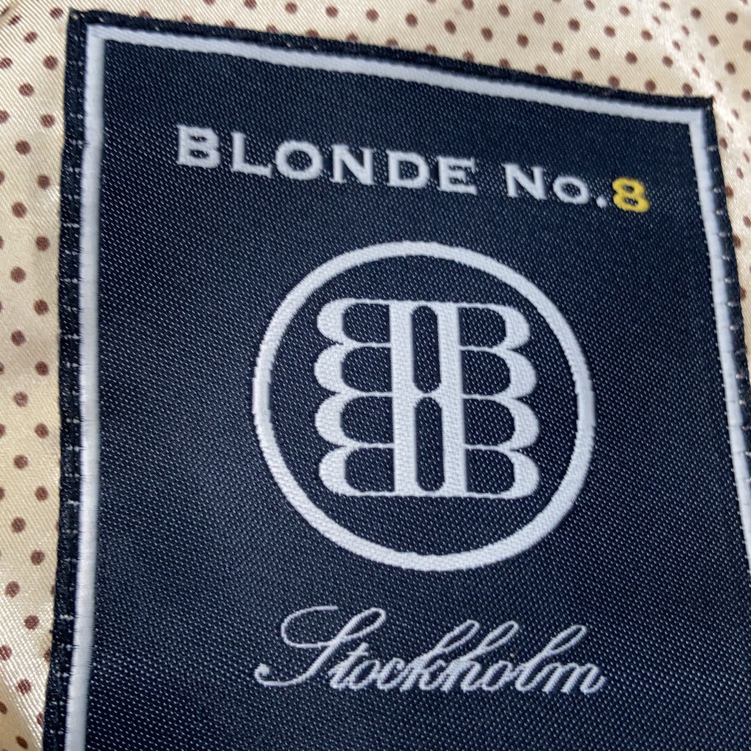 Blonde No8