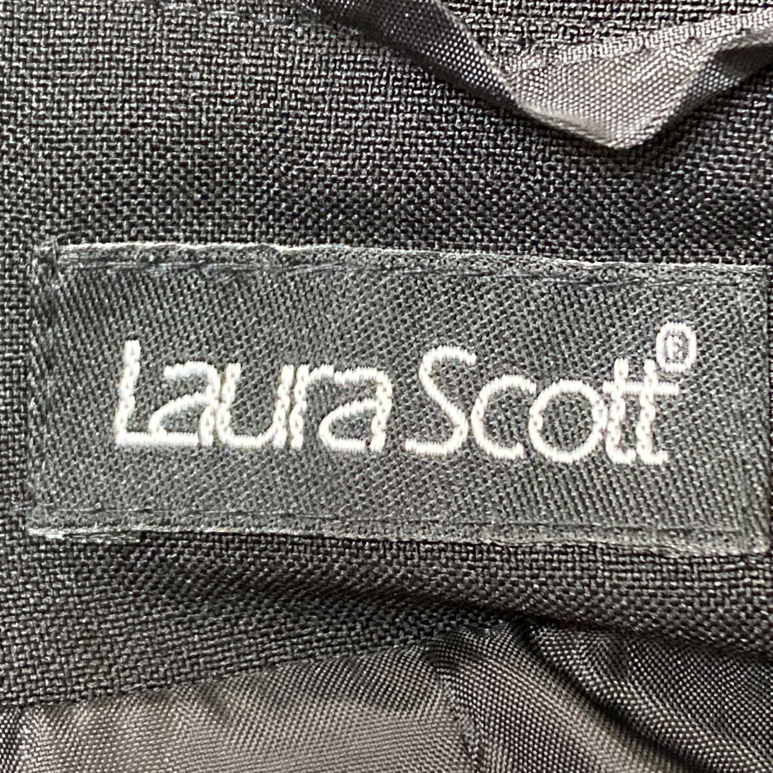 Laura Scott