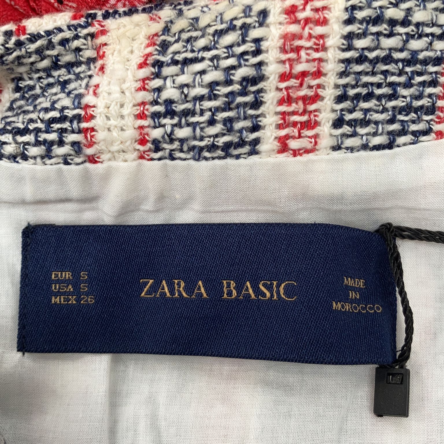 Zara Basic