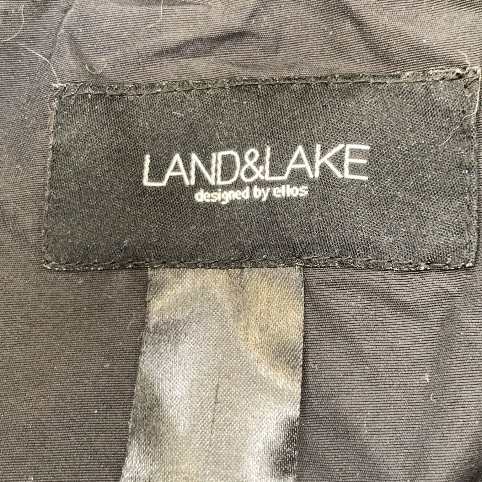 Land  Lake