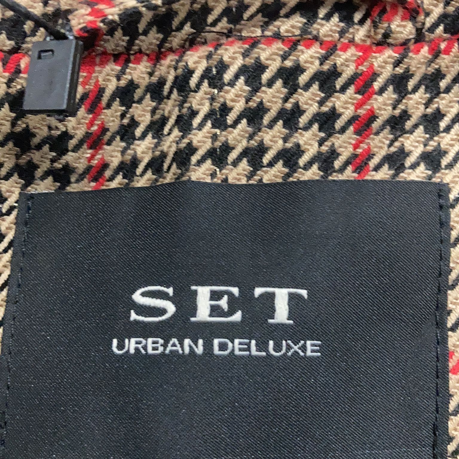 SET Urban Deluxe