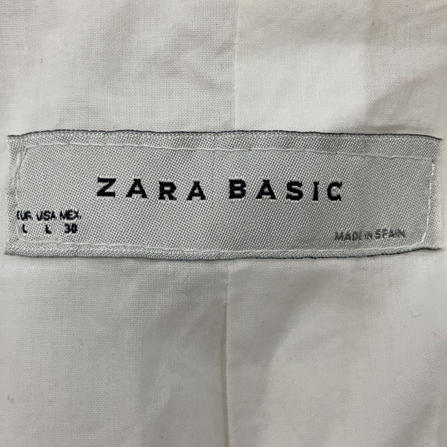 Zara Basic