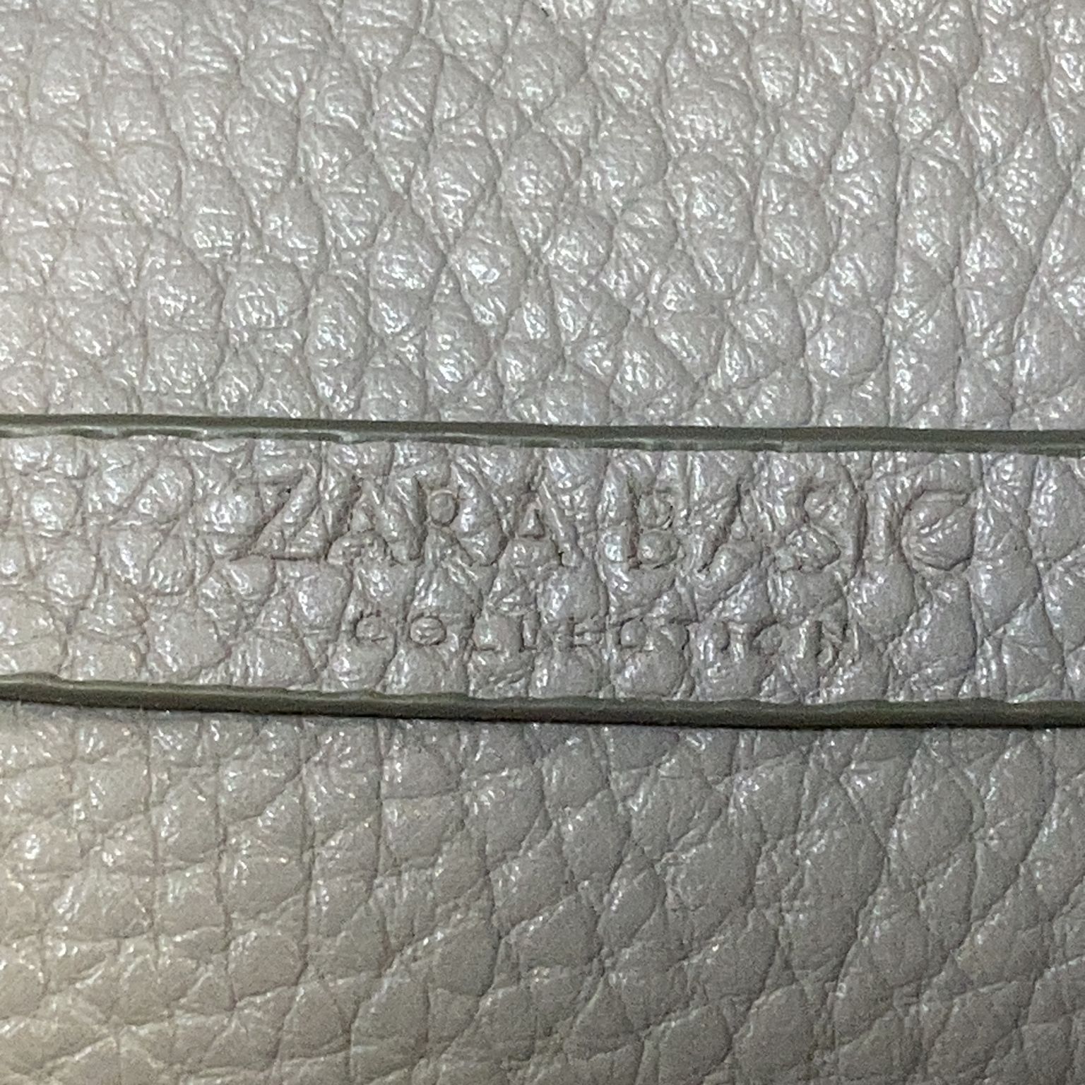 Zara Basic