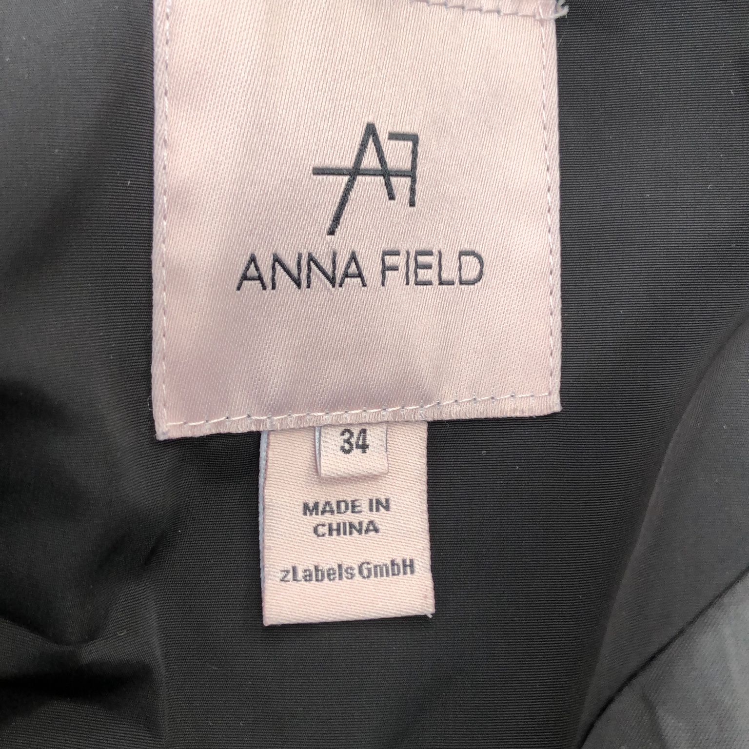 Anna Field