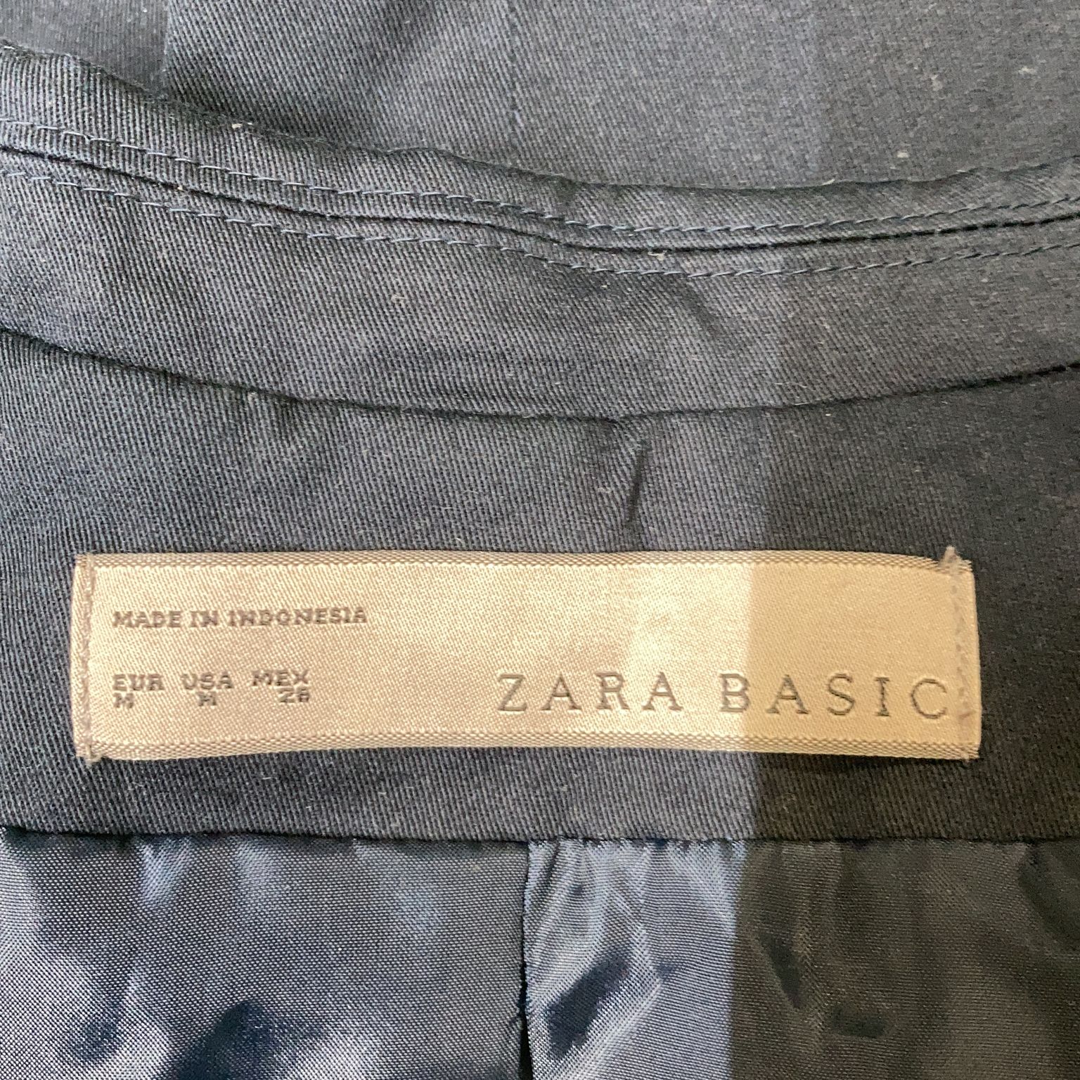 Zara Basic