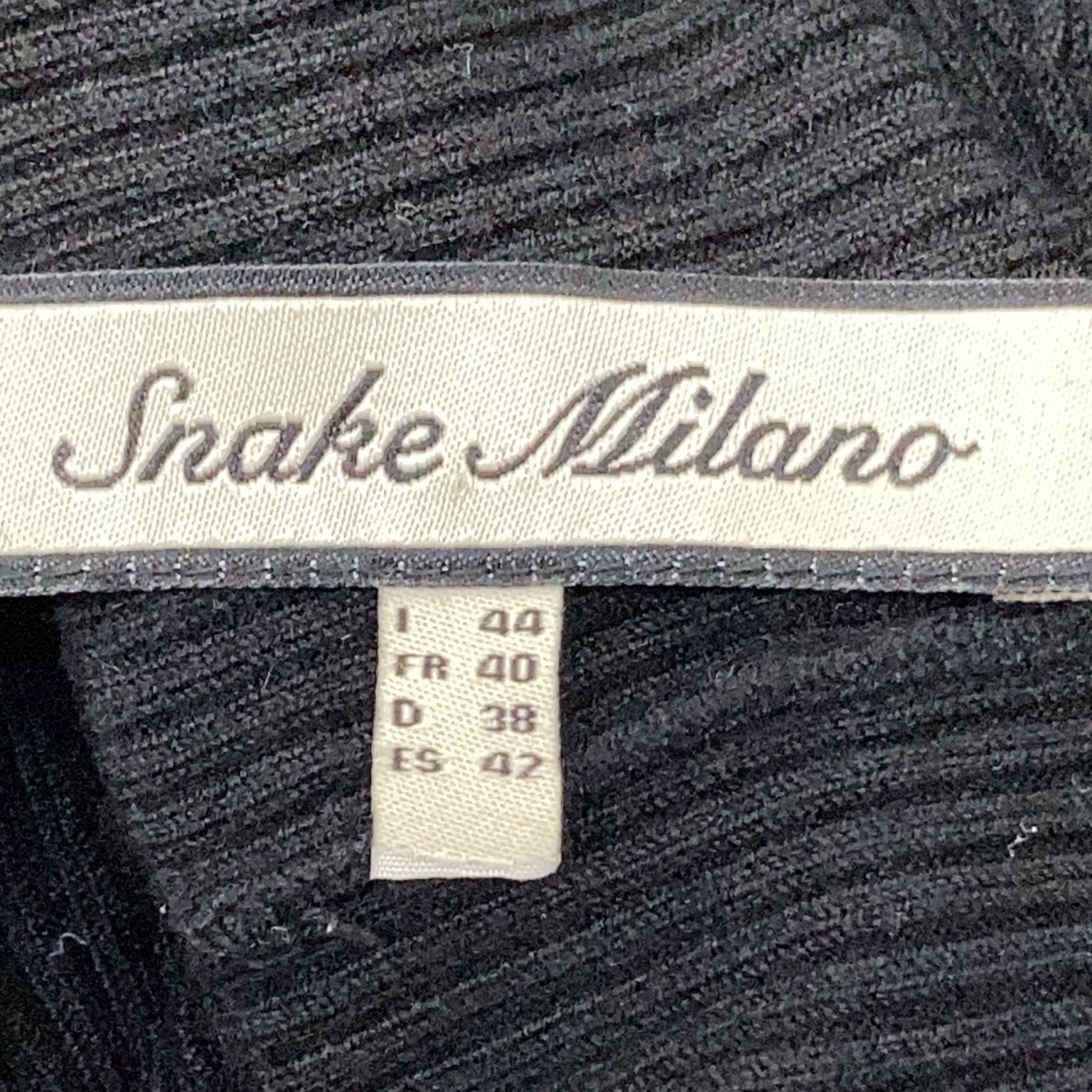 Snake Milano