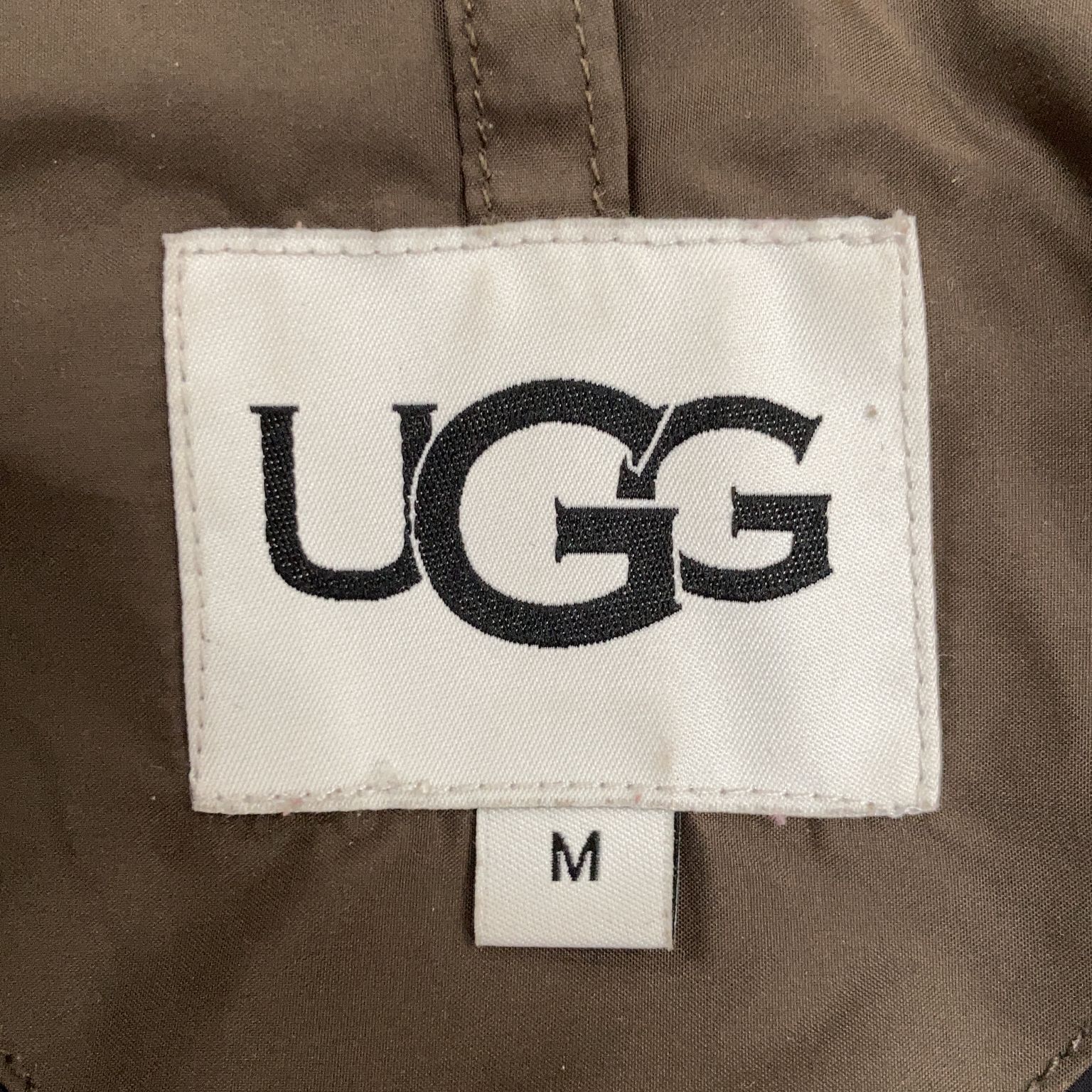 UGG