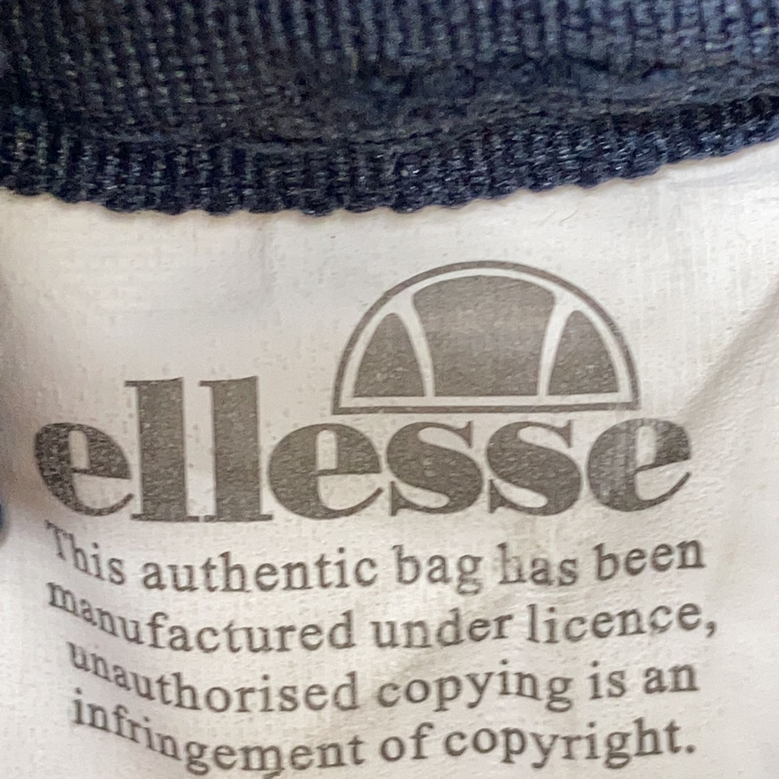 Ellesse