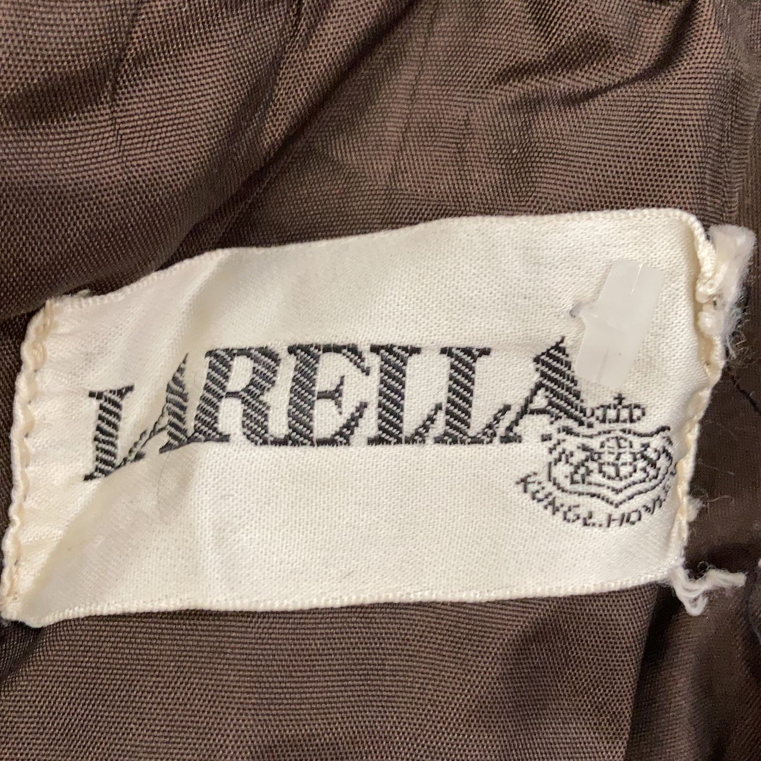 Larella