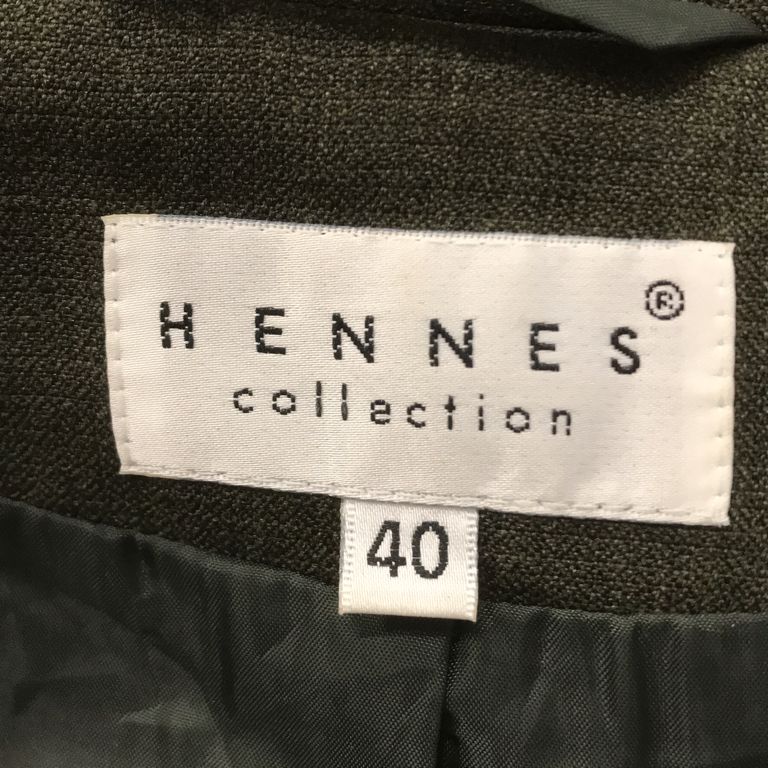 Hennes Collection