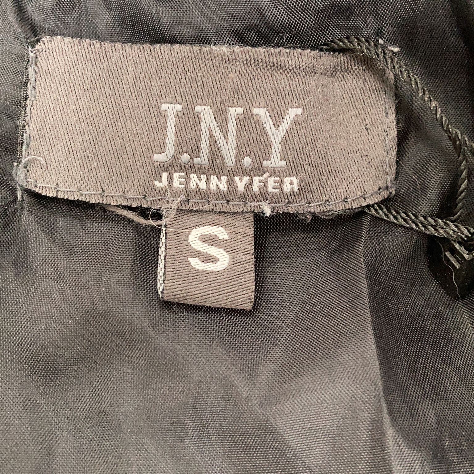 Jny Basic by Jennyfer