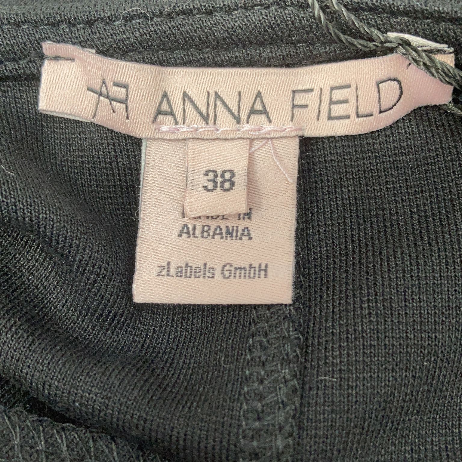 Anna Field