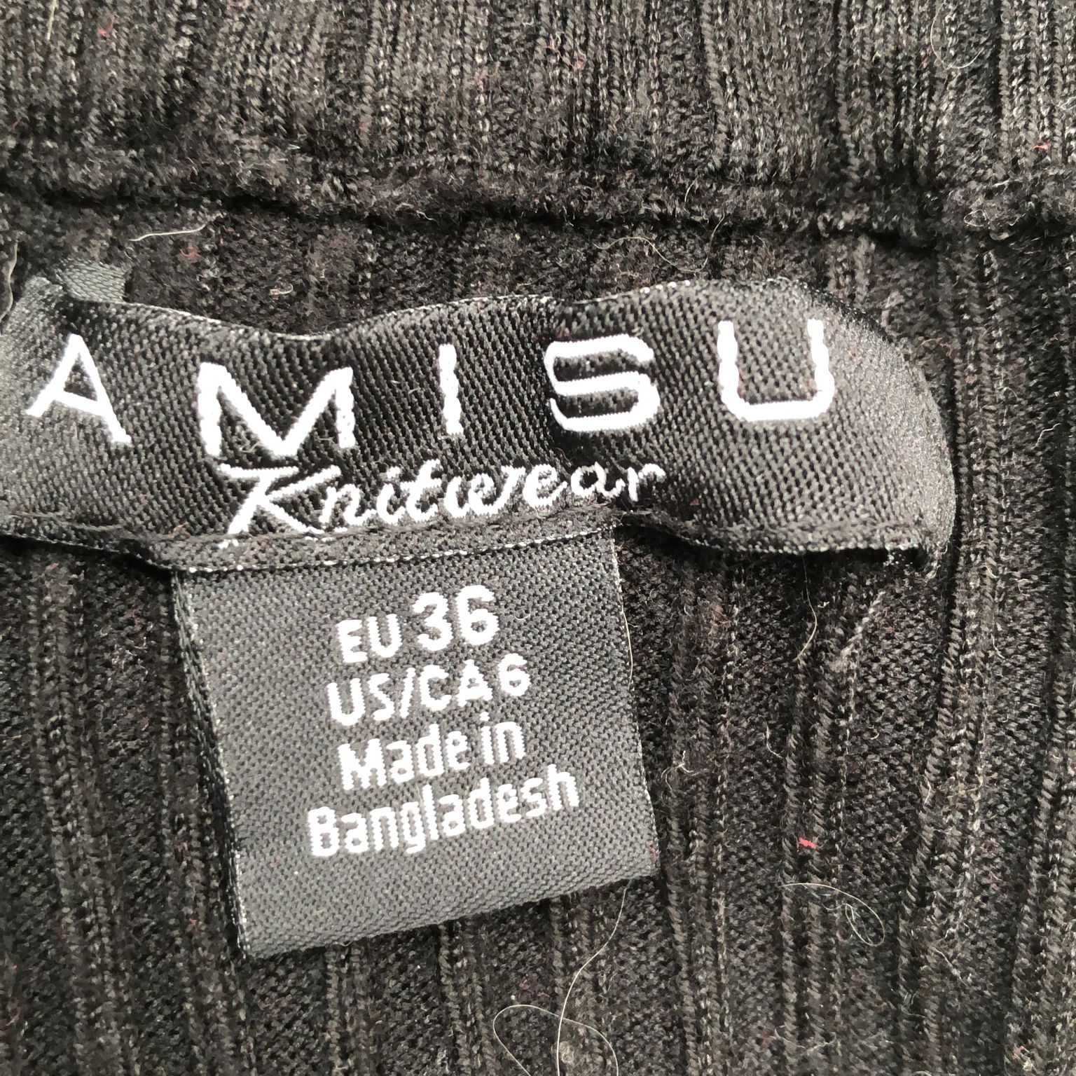 Amisu Knitwear