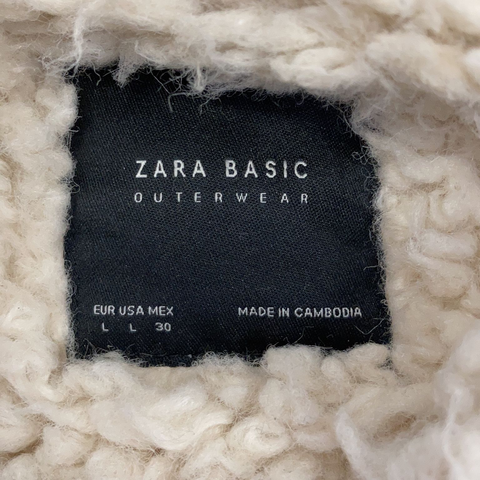 Zara Basic