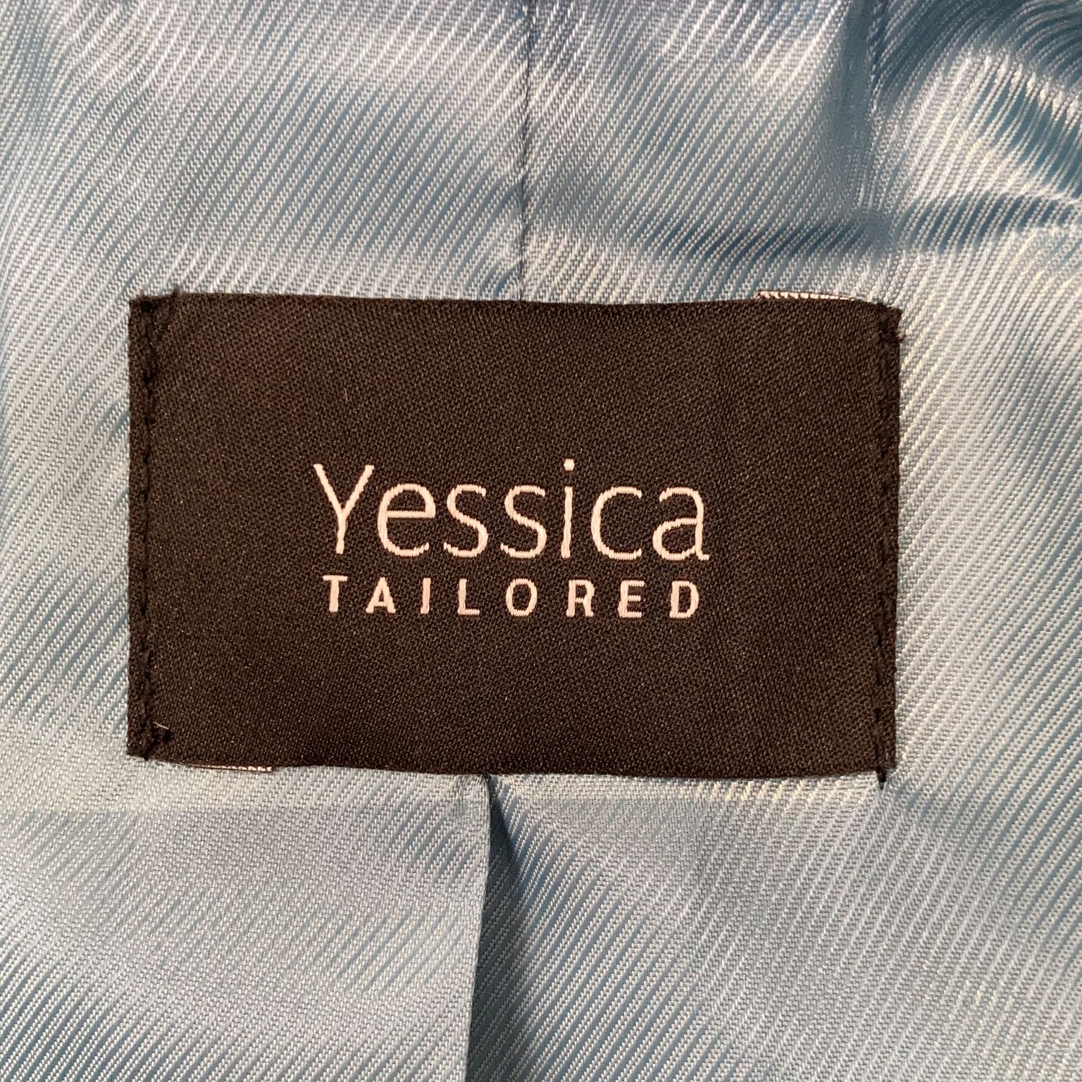 Yessica Tailored