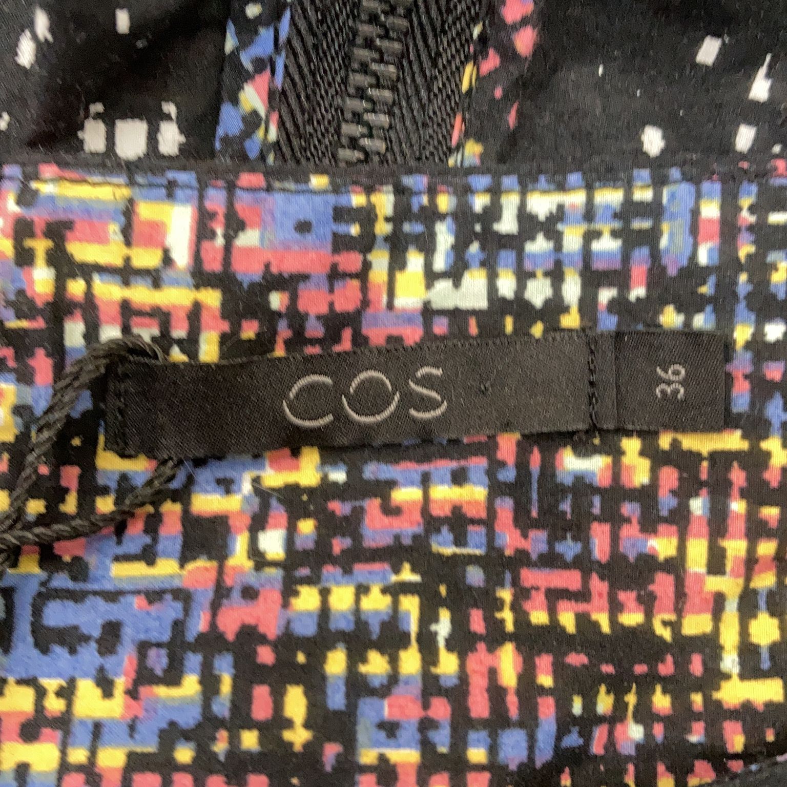 COS