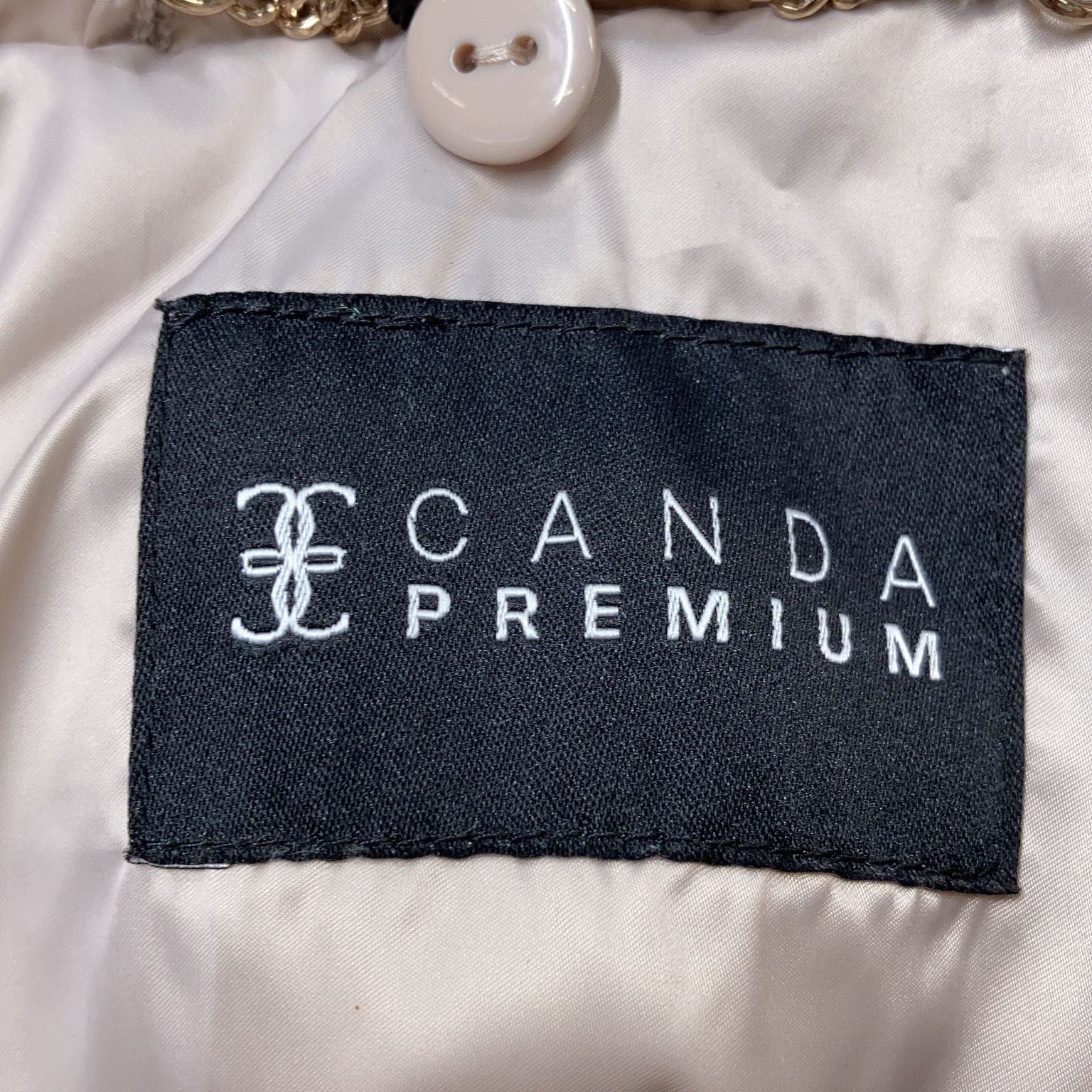 Canada Premium