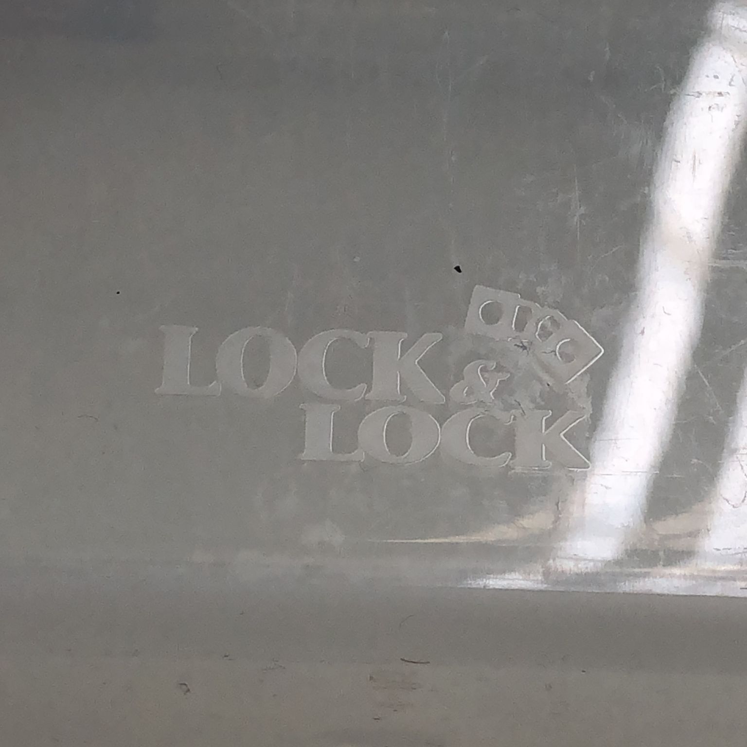 Lock  Lock