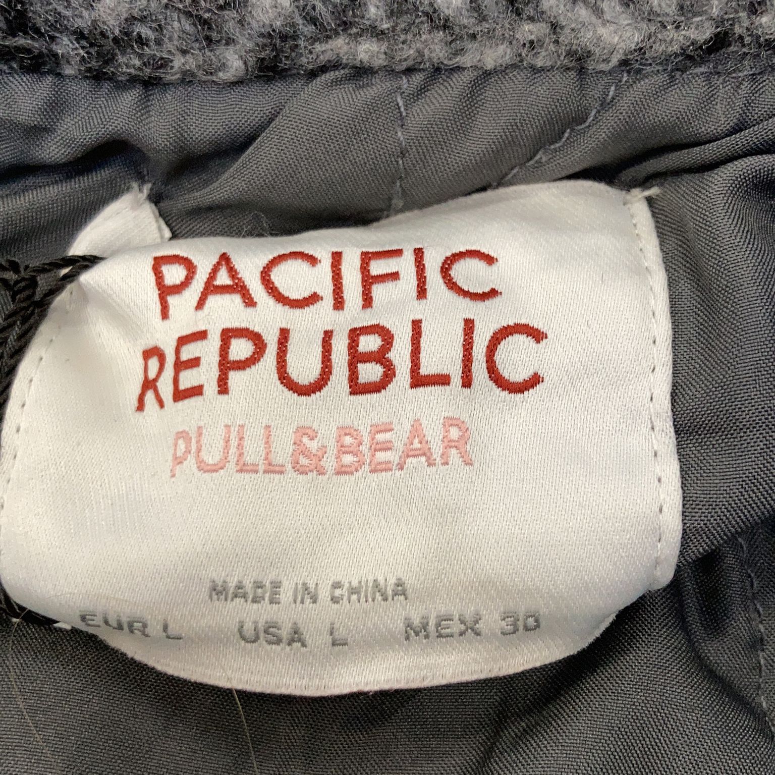 Pacific Republic Pull  Bear