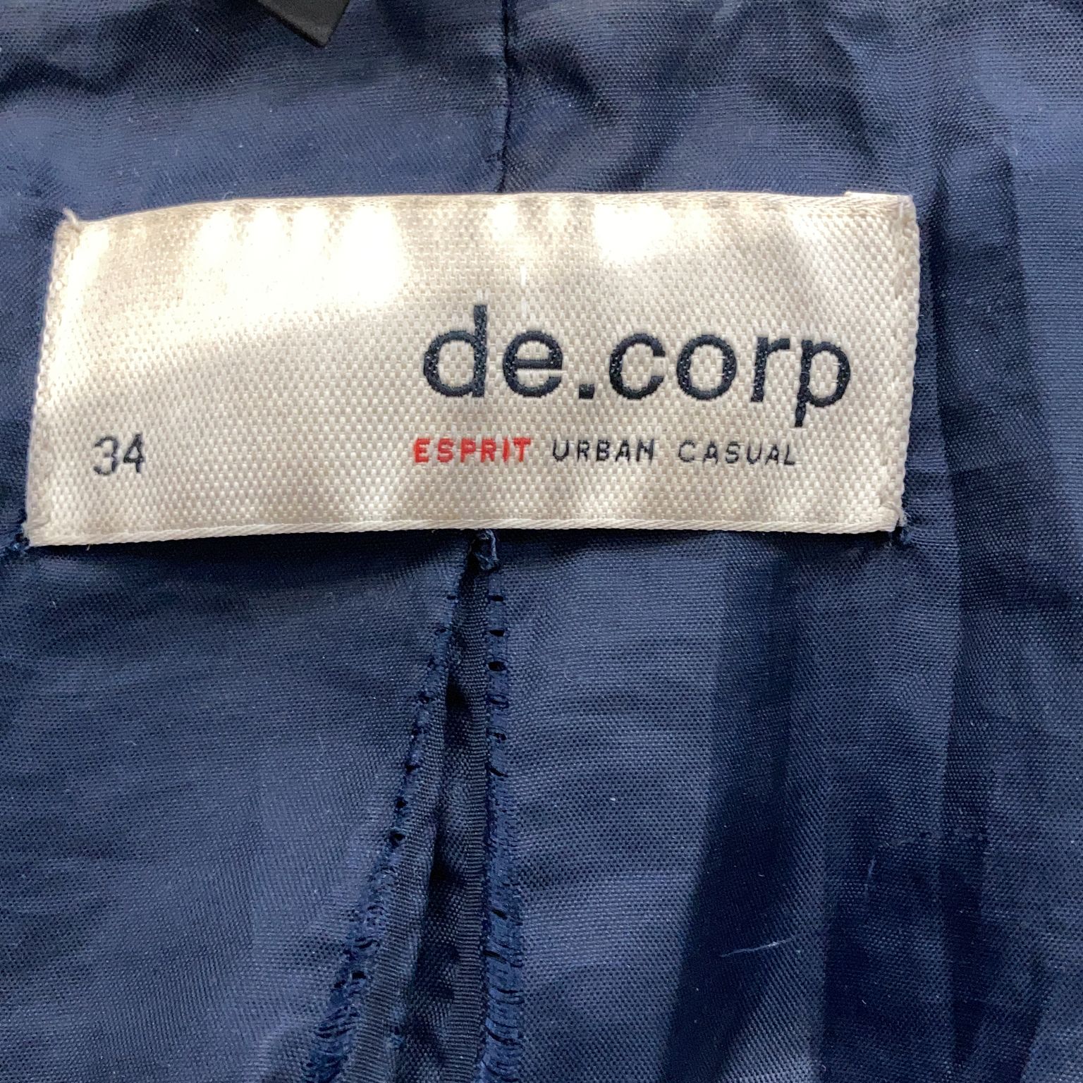 De Corp