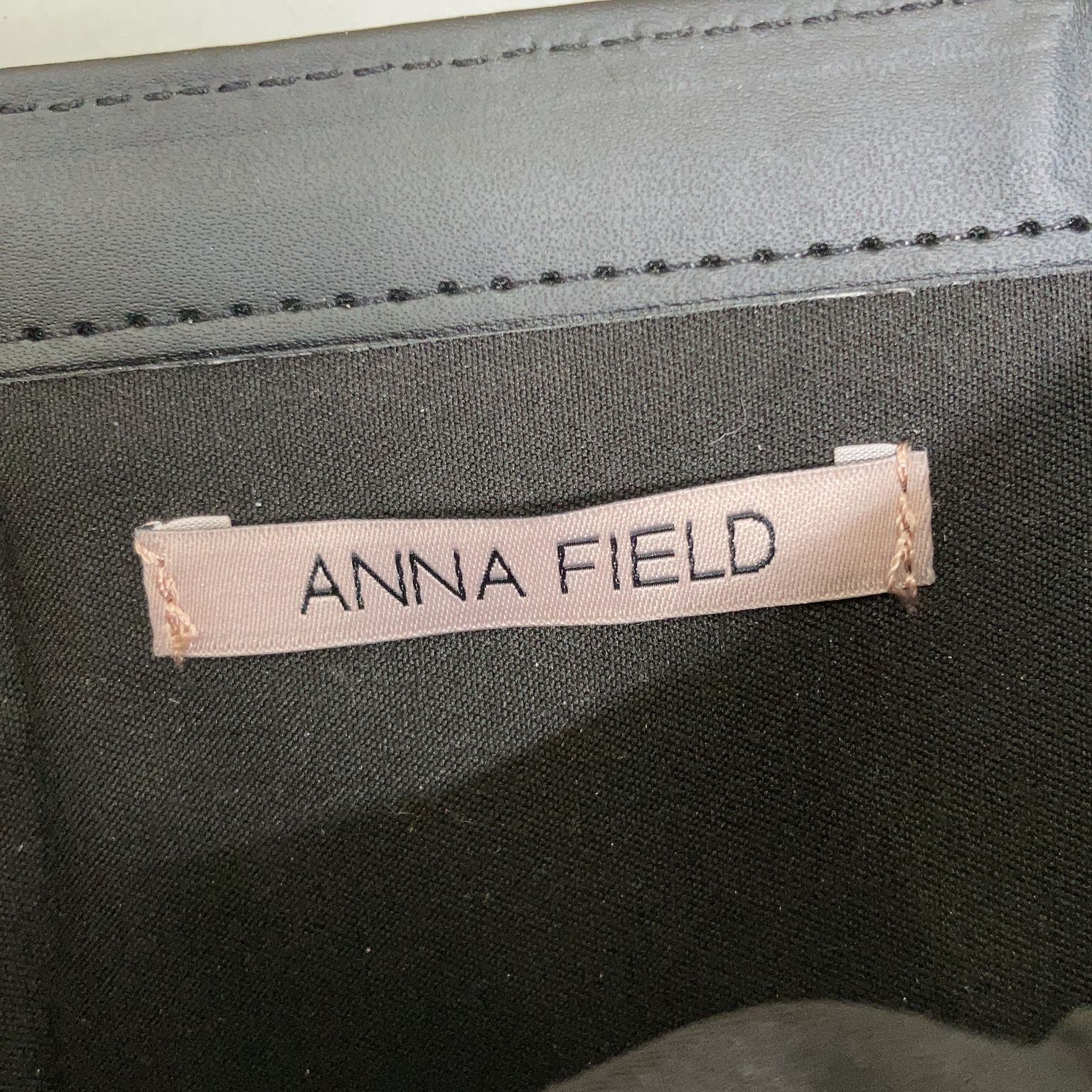 Anna Field