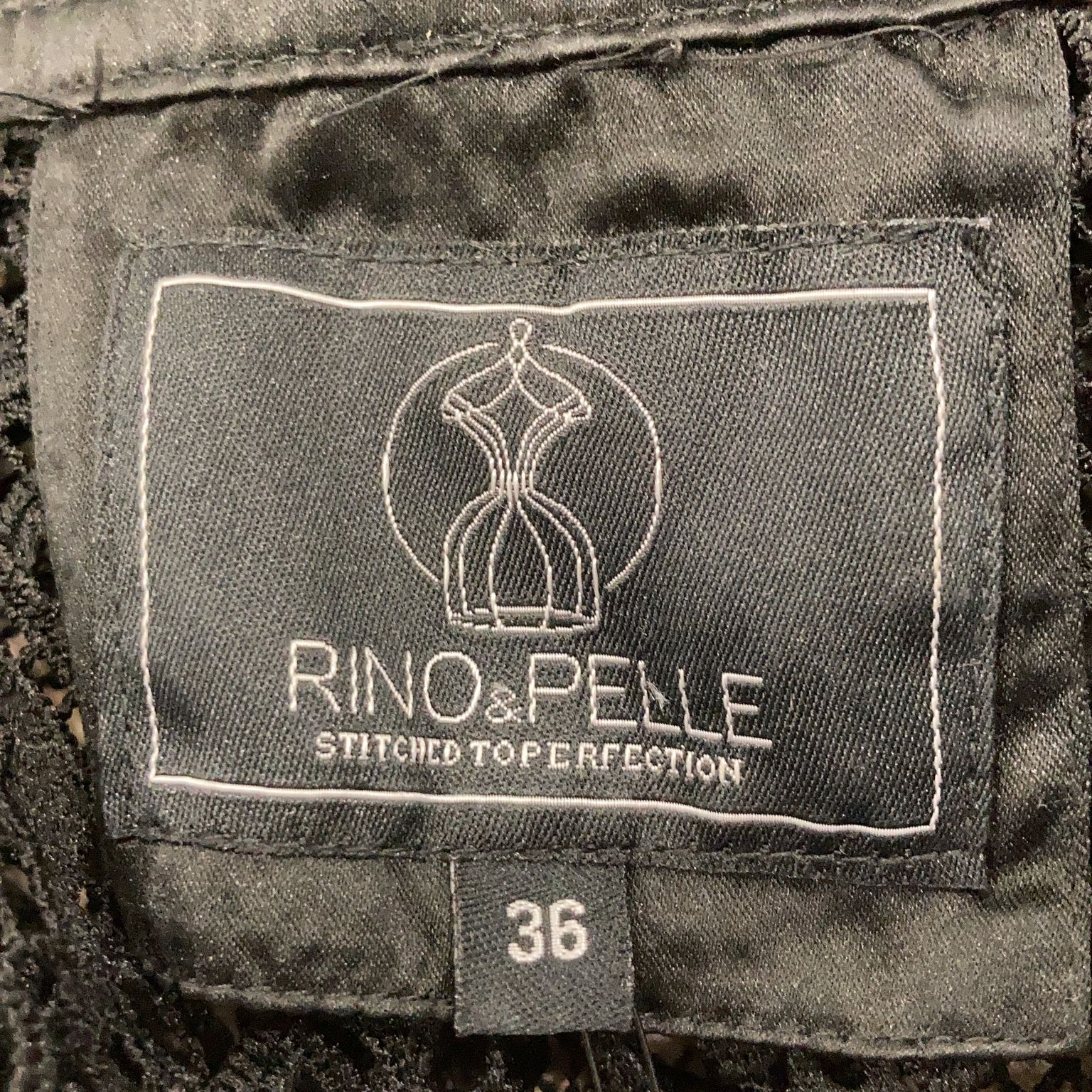 Rino  Pelle