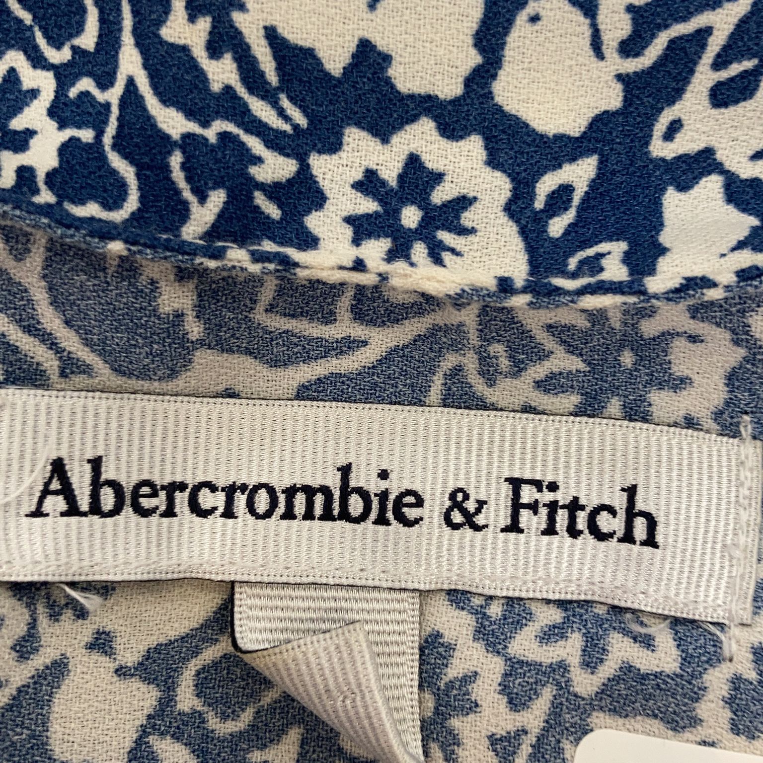 Abercrombie  Fitch