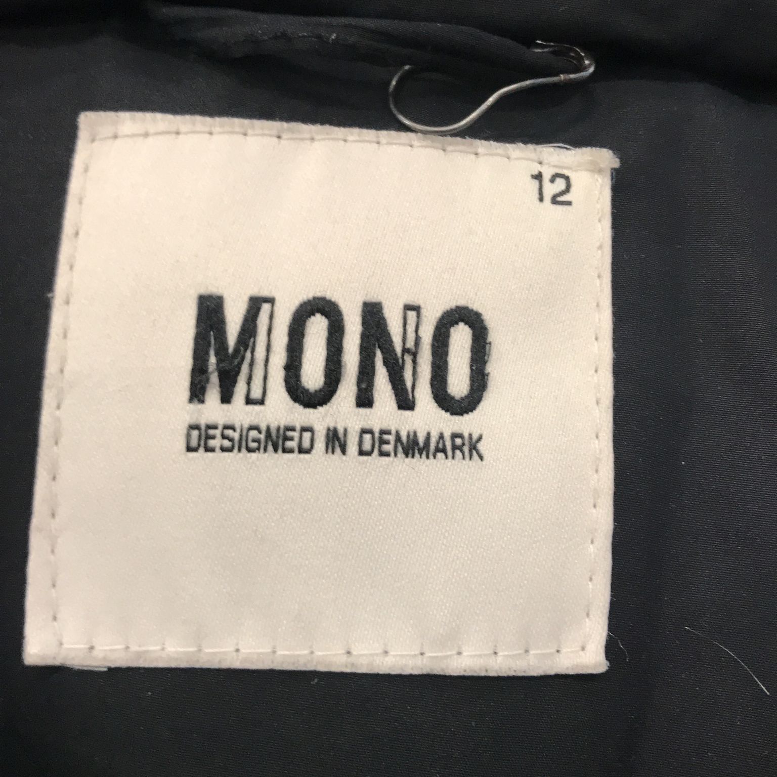 Mono