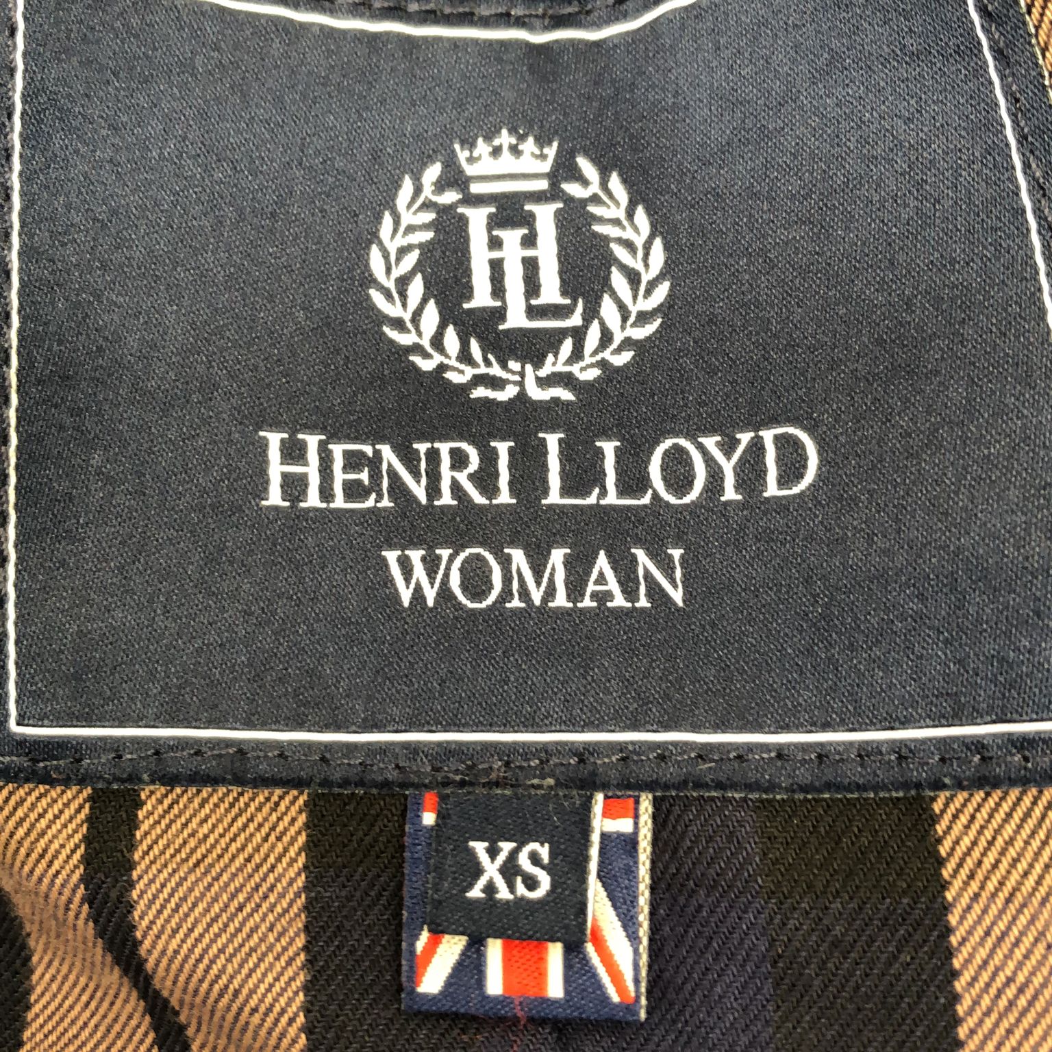 Henri Lloyd Woman