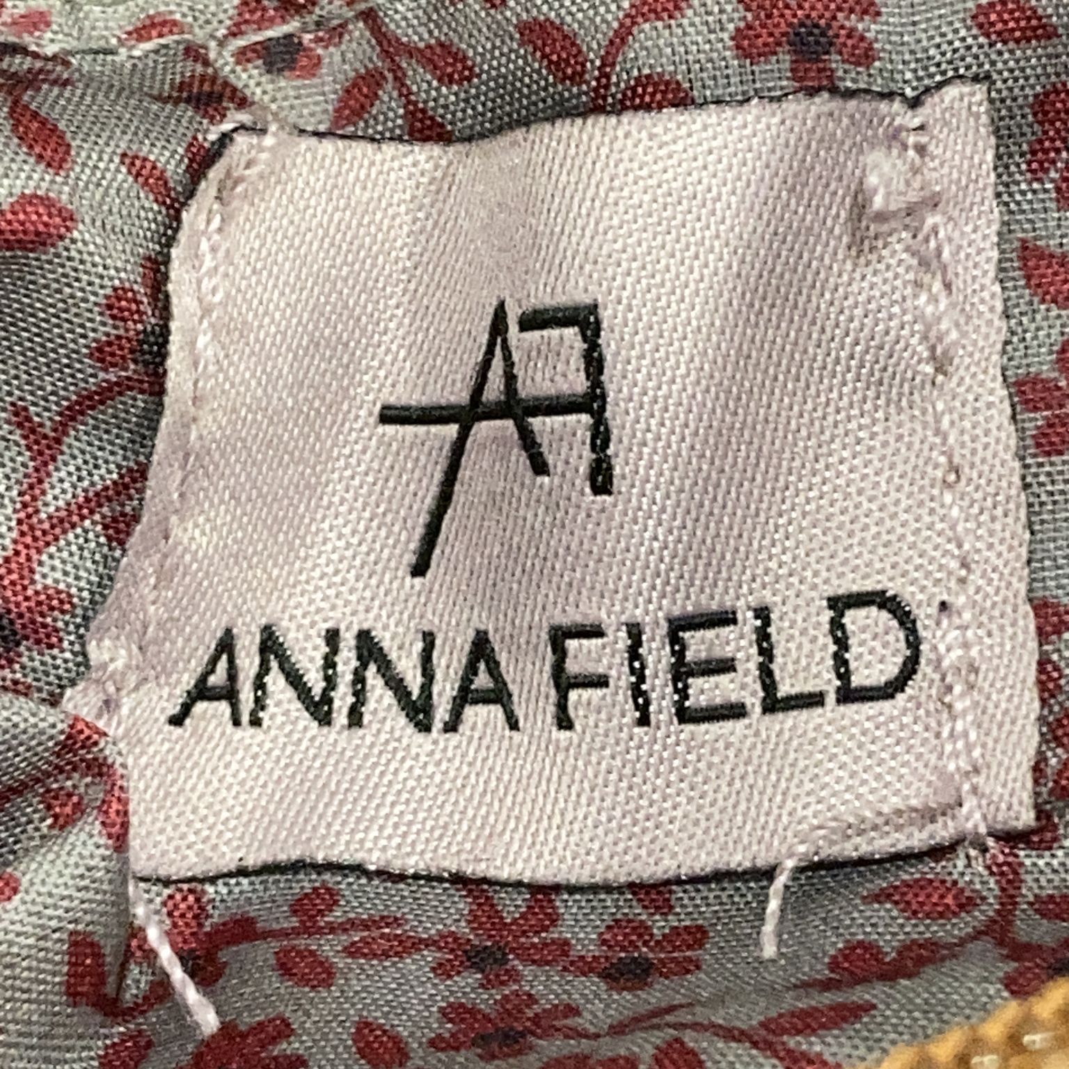 Anna Field