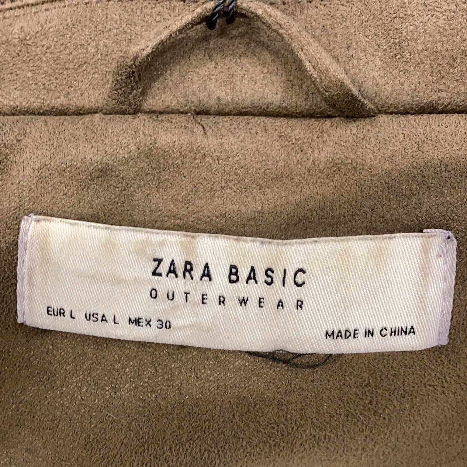 Zara Basic