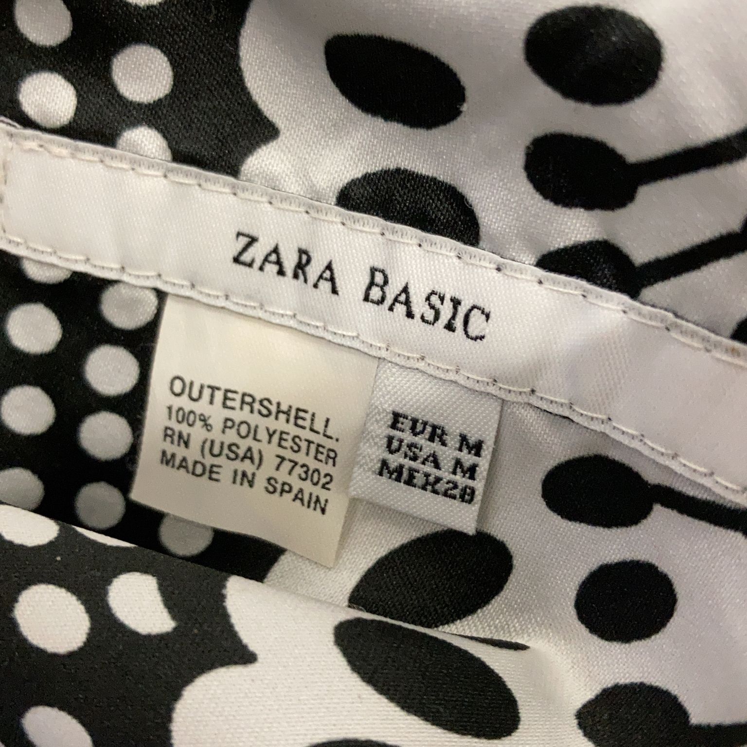 Zara Basic