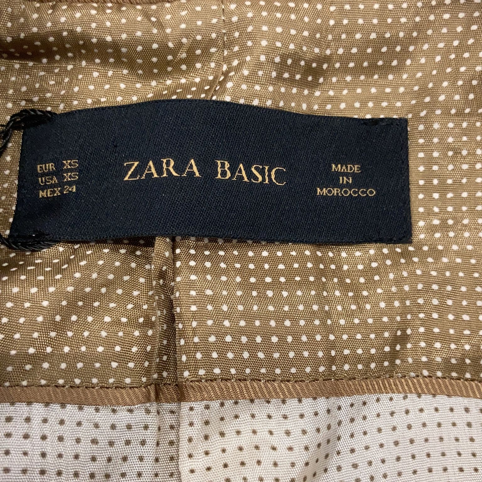 Zara Basic