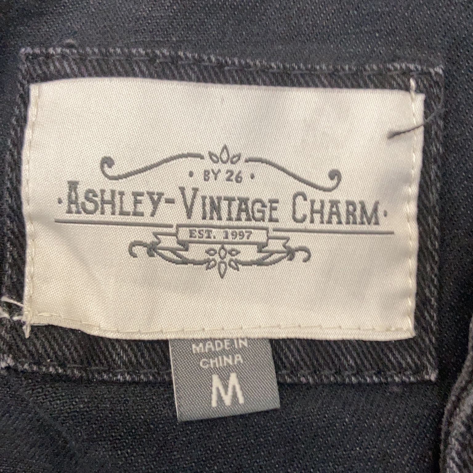 Ashley-Vintage Charm