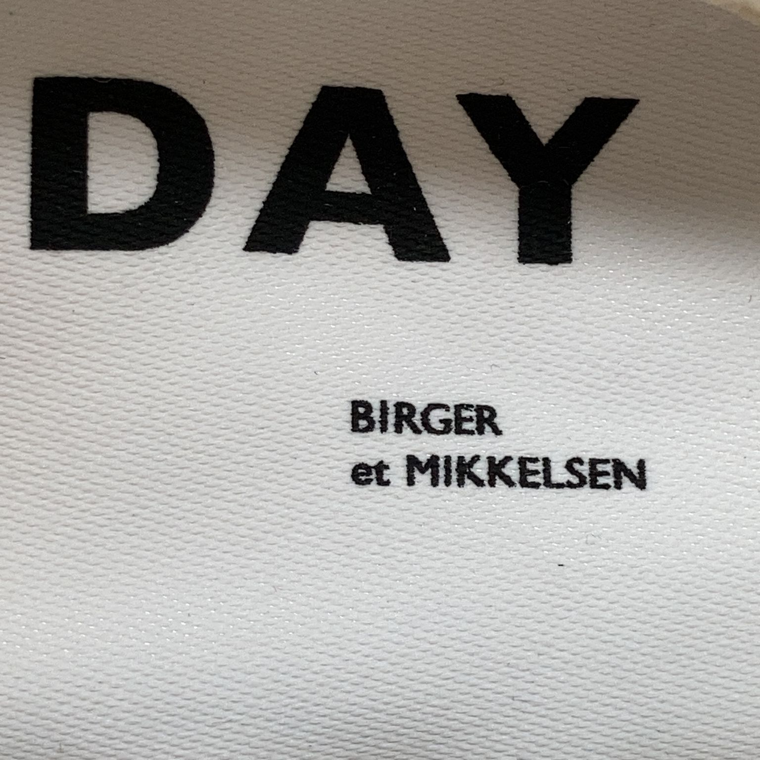 DAY Birger et Mikkelsen