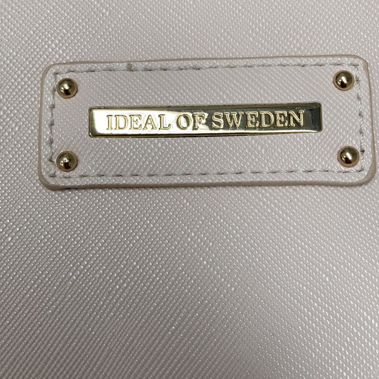 iDeal of Sweden