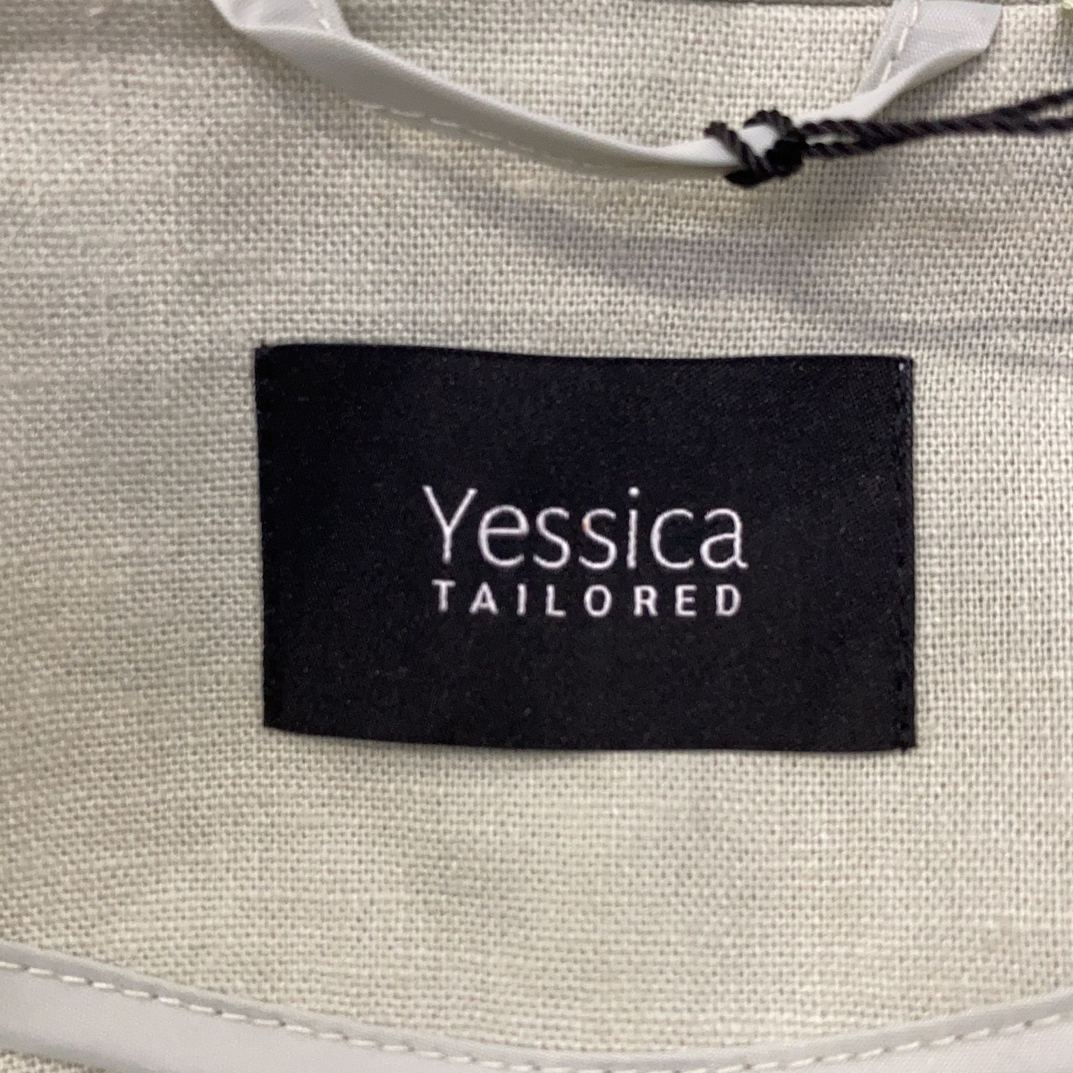 Yessica Tailored