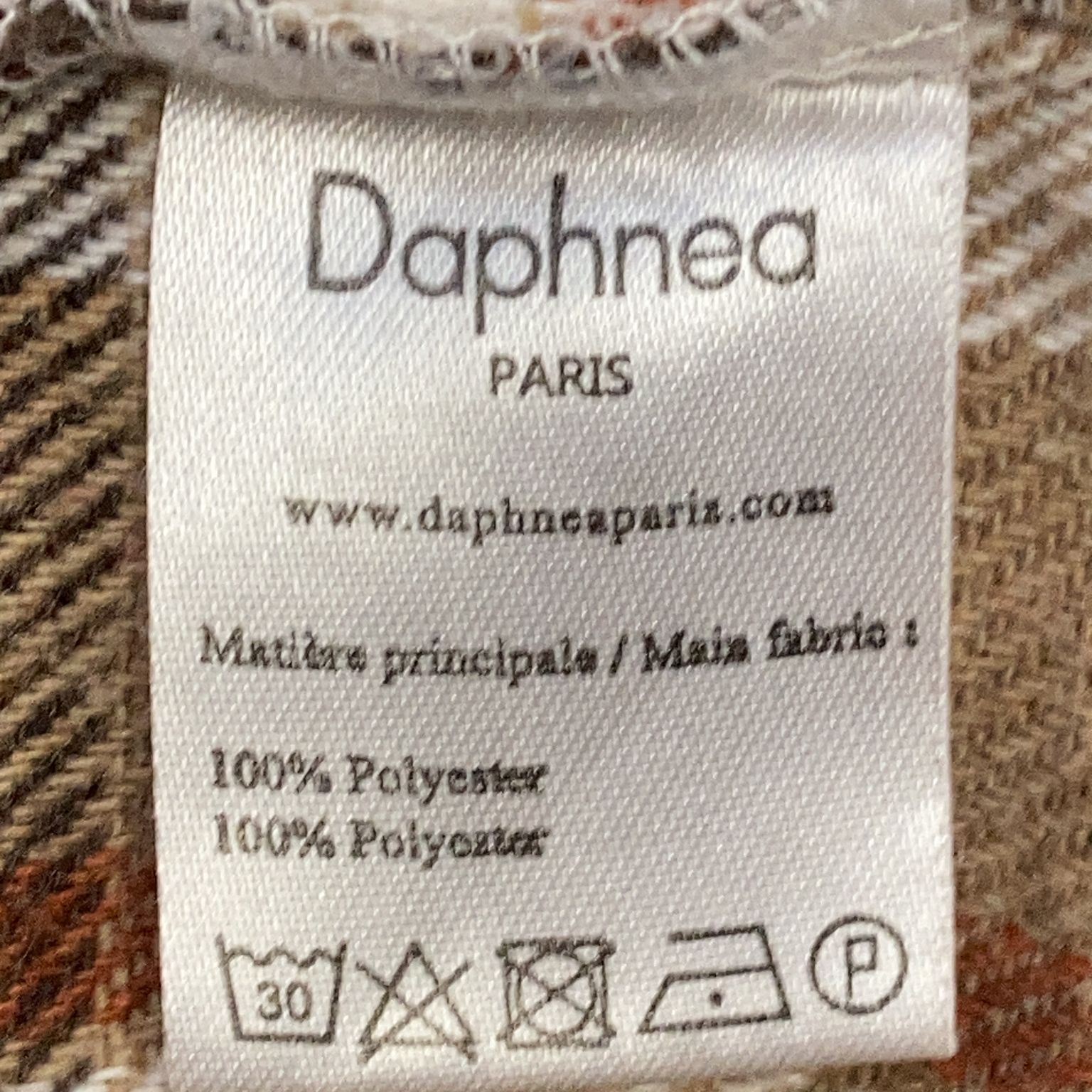 Daphnea Paris