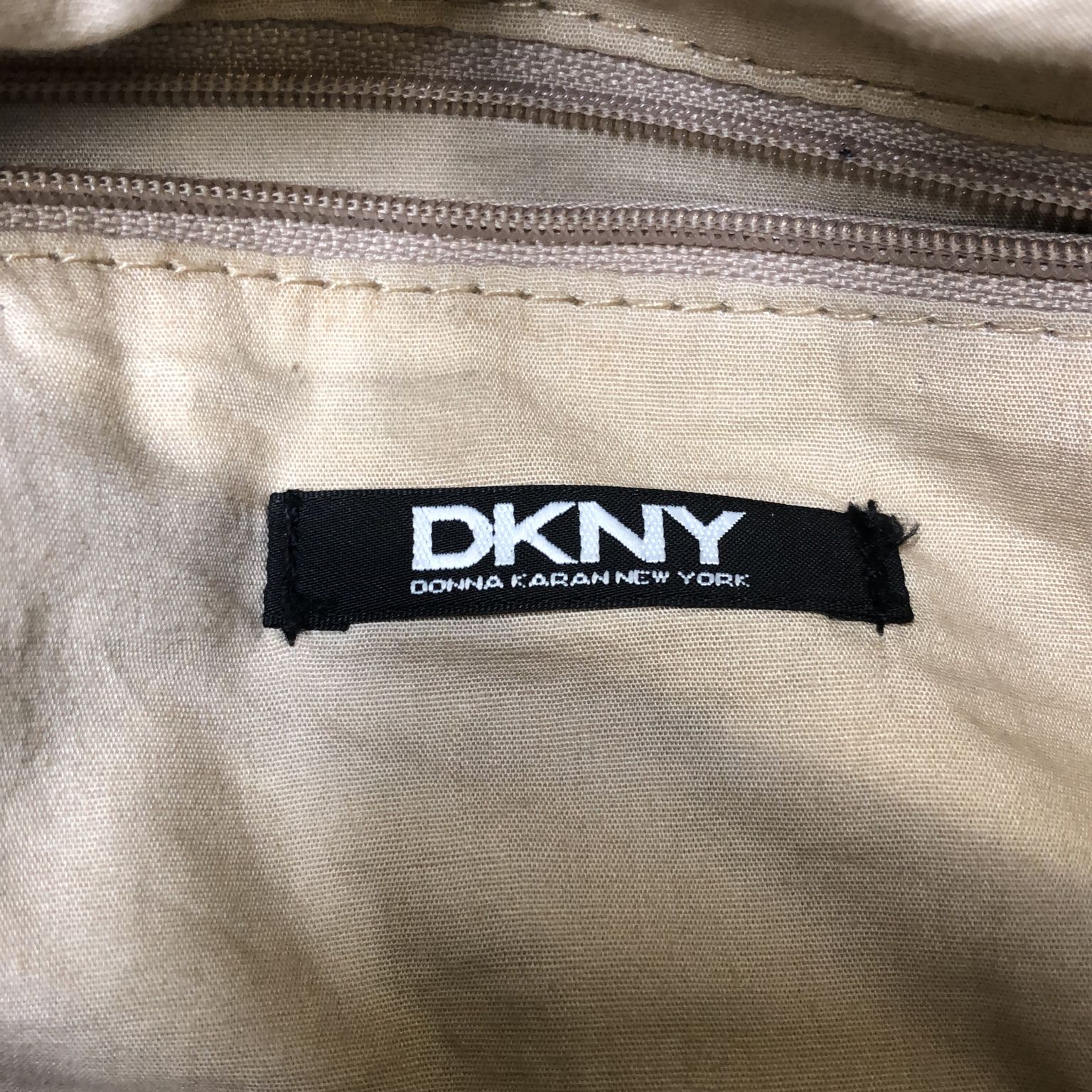 DKNY