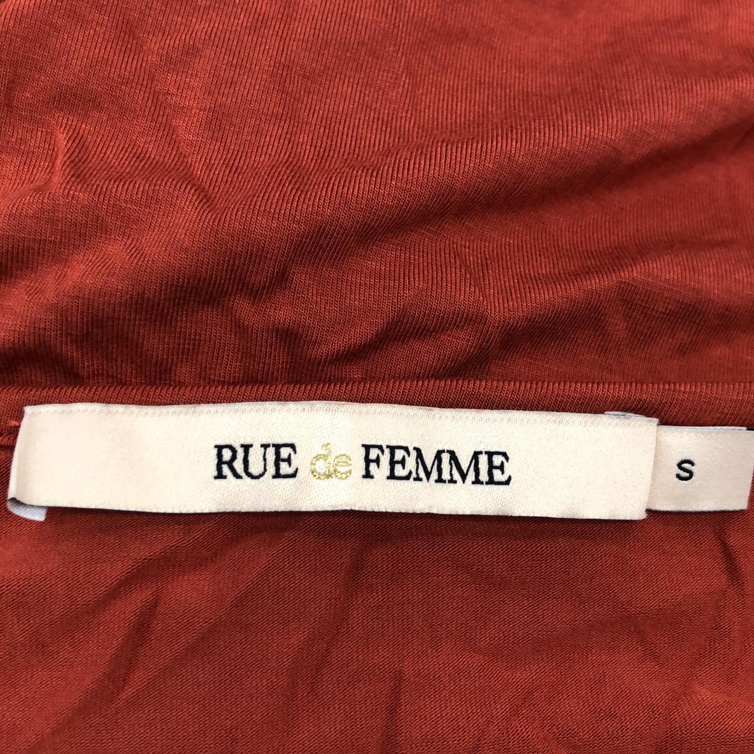 Rue de Femme