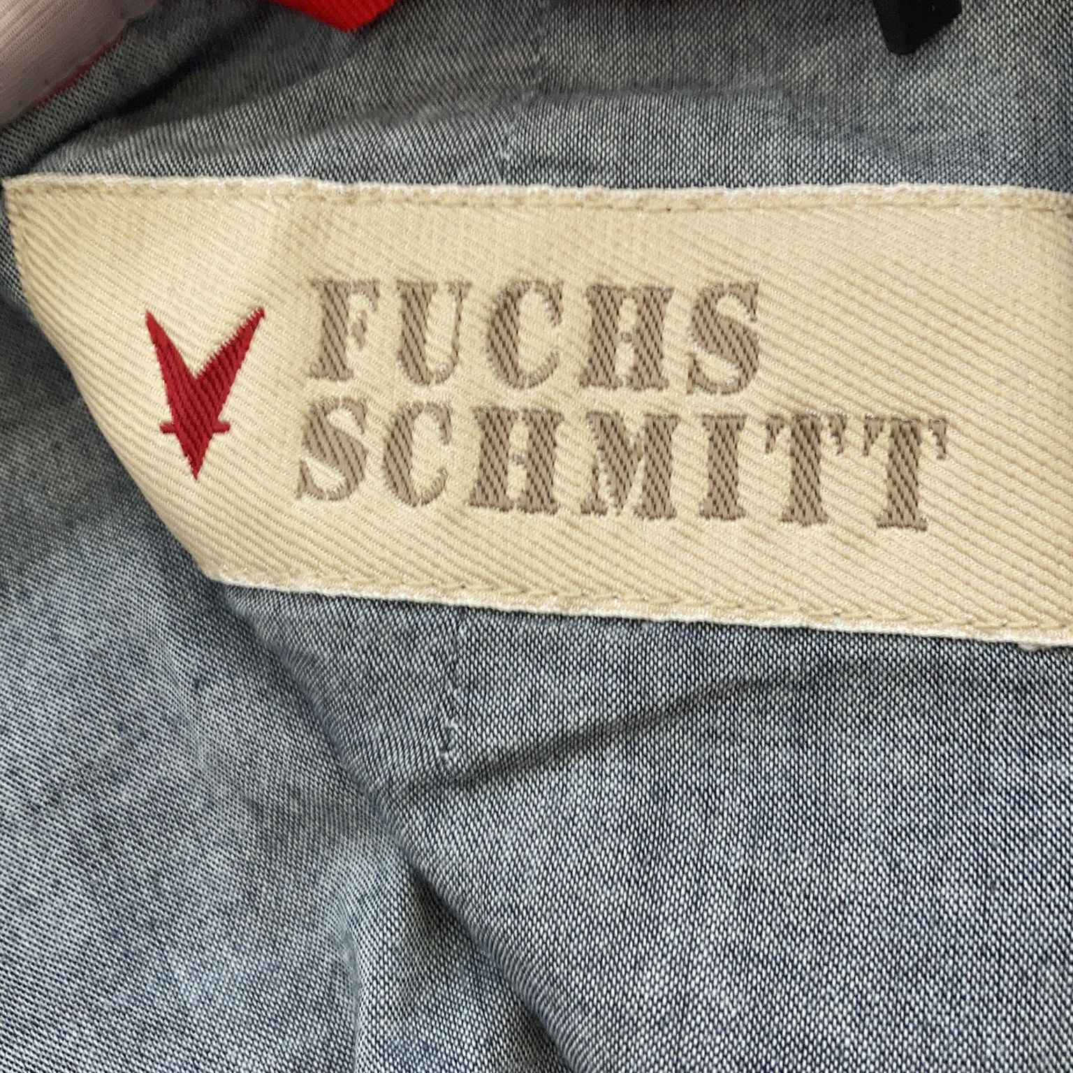 Fuchs Schmitt