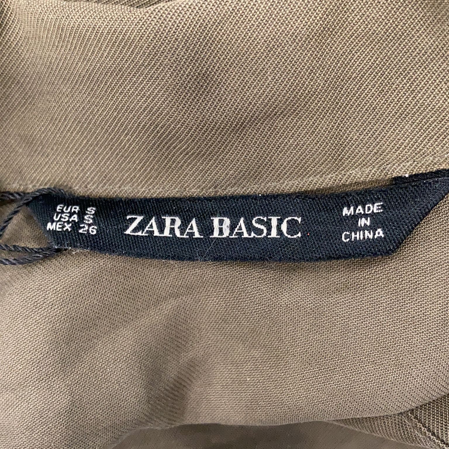 Zara Basic