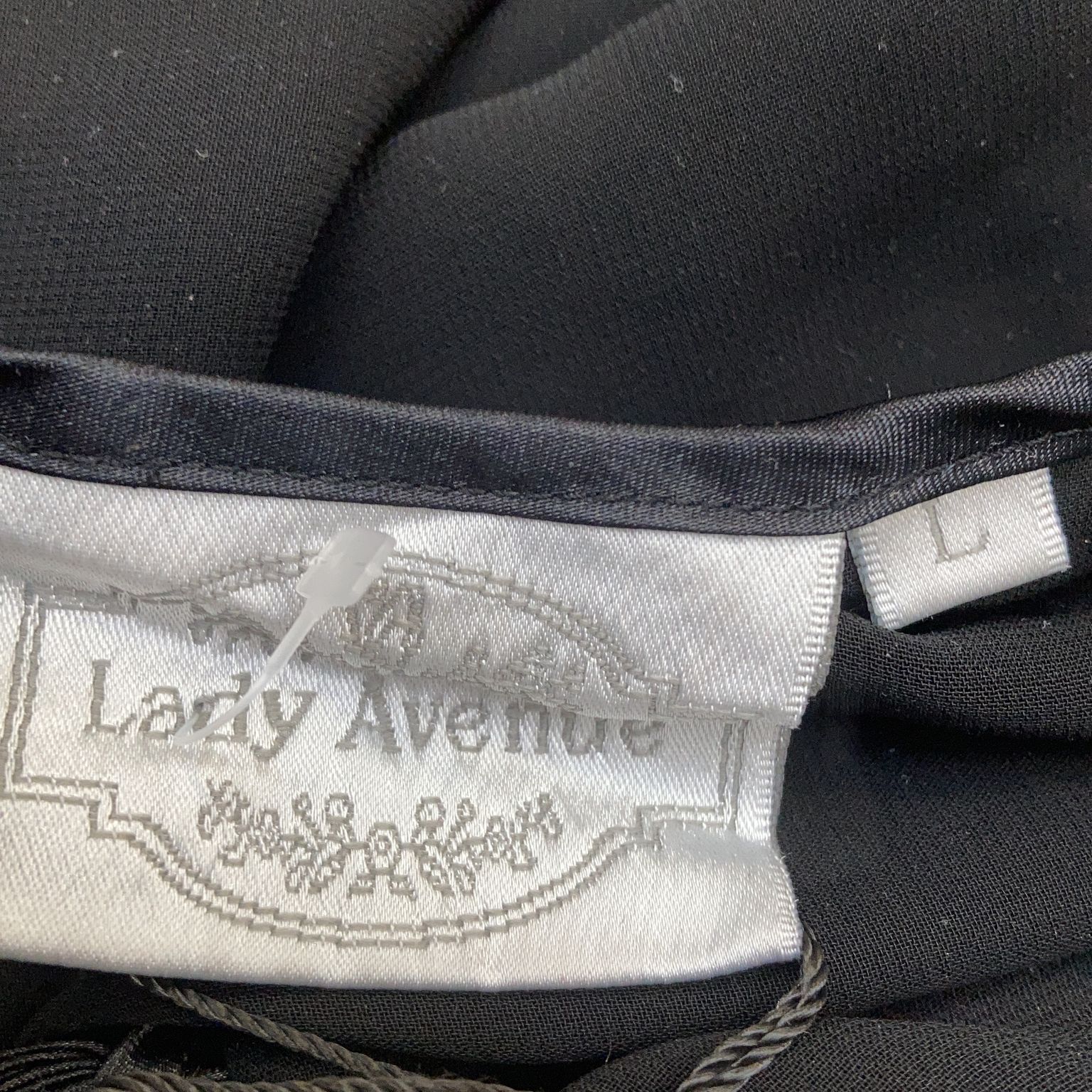 Lady Avenue