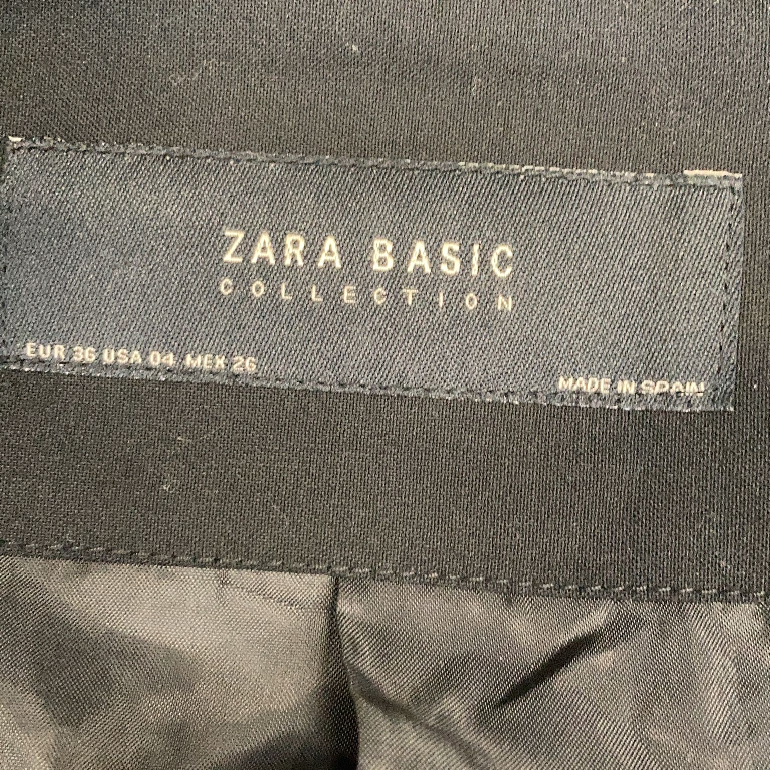 Zara Basic