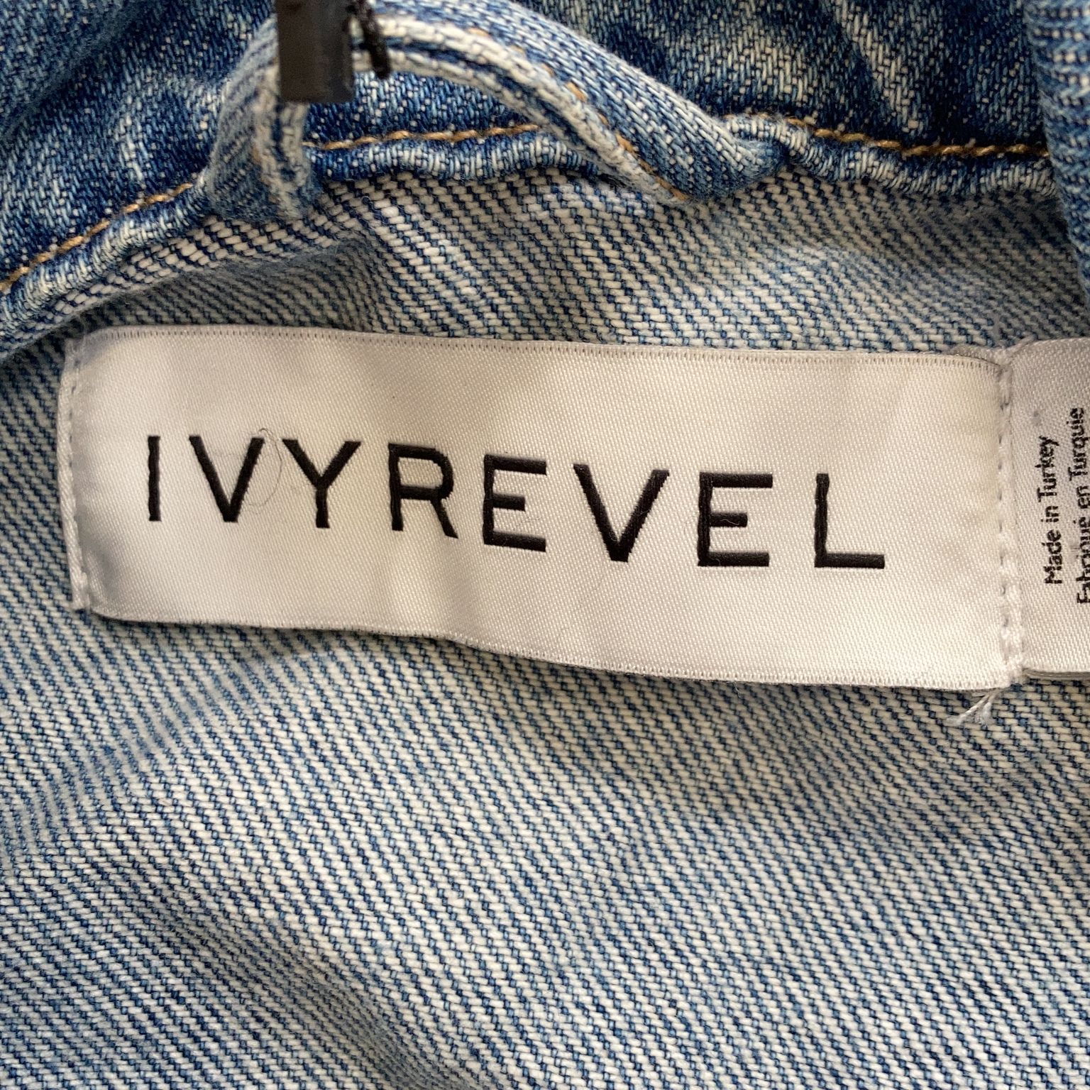 Ivyrevel