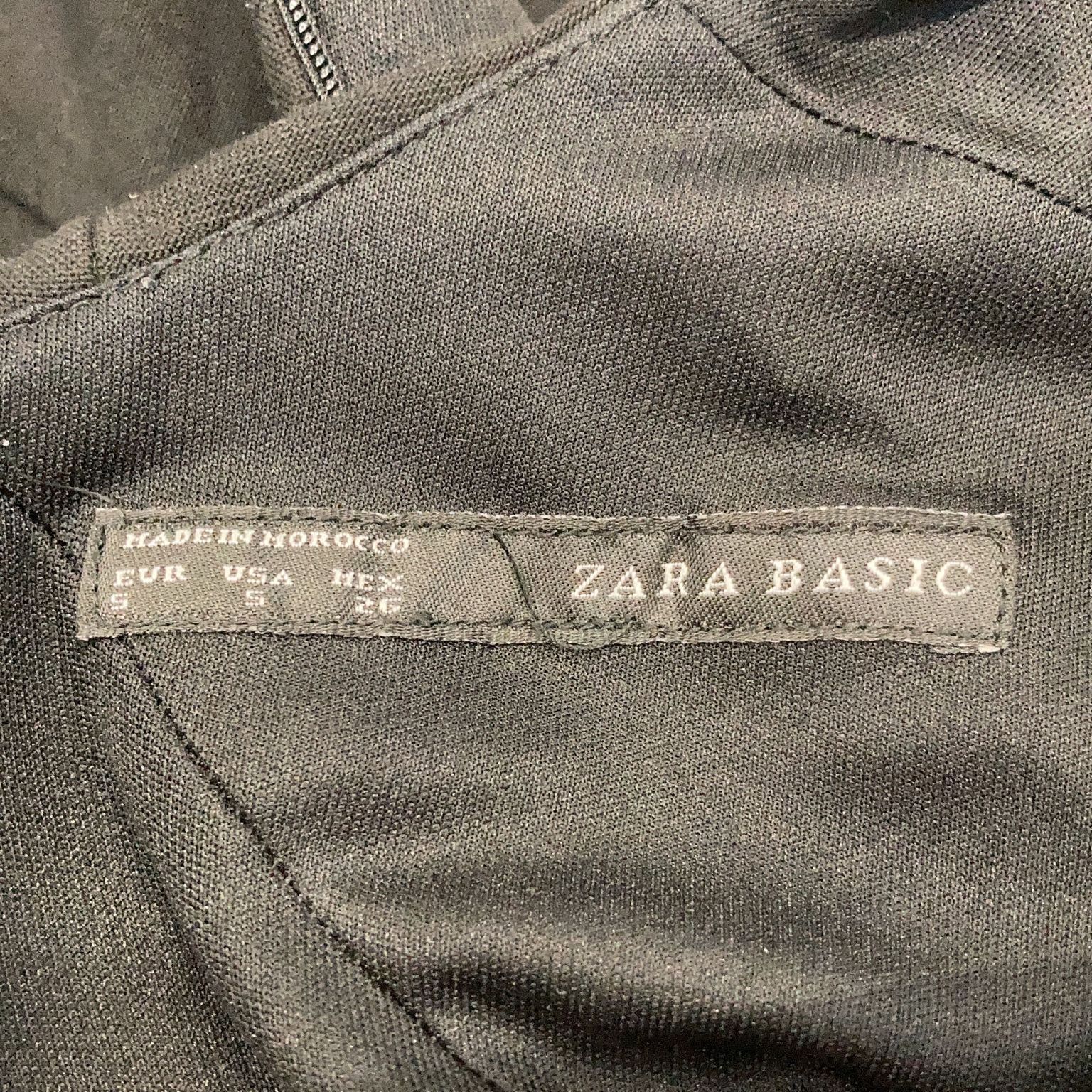 Zara Basic