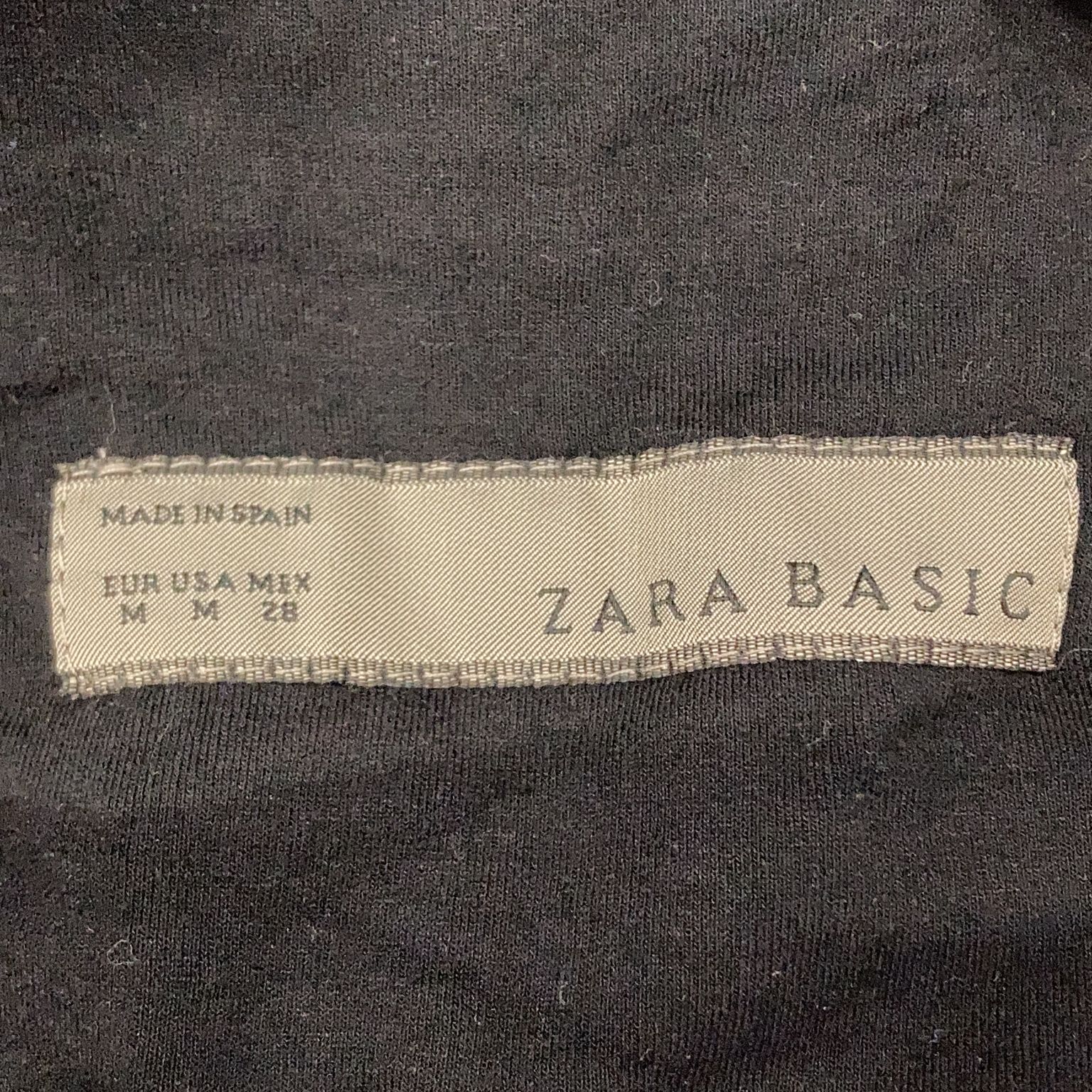 Zara Basic