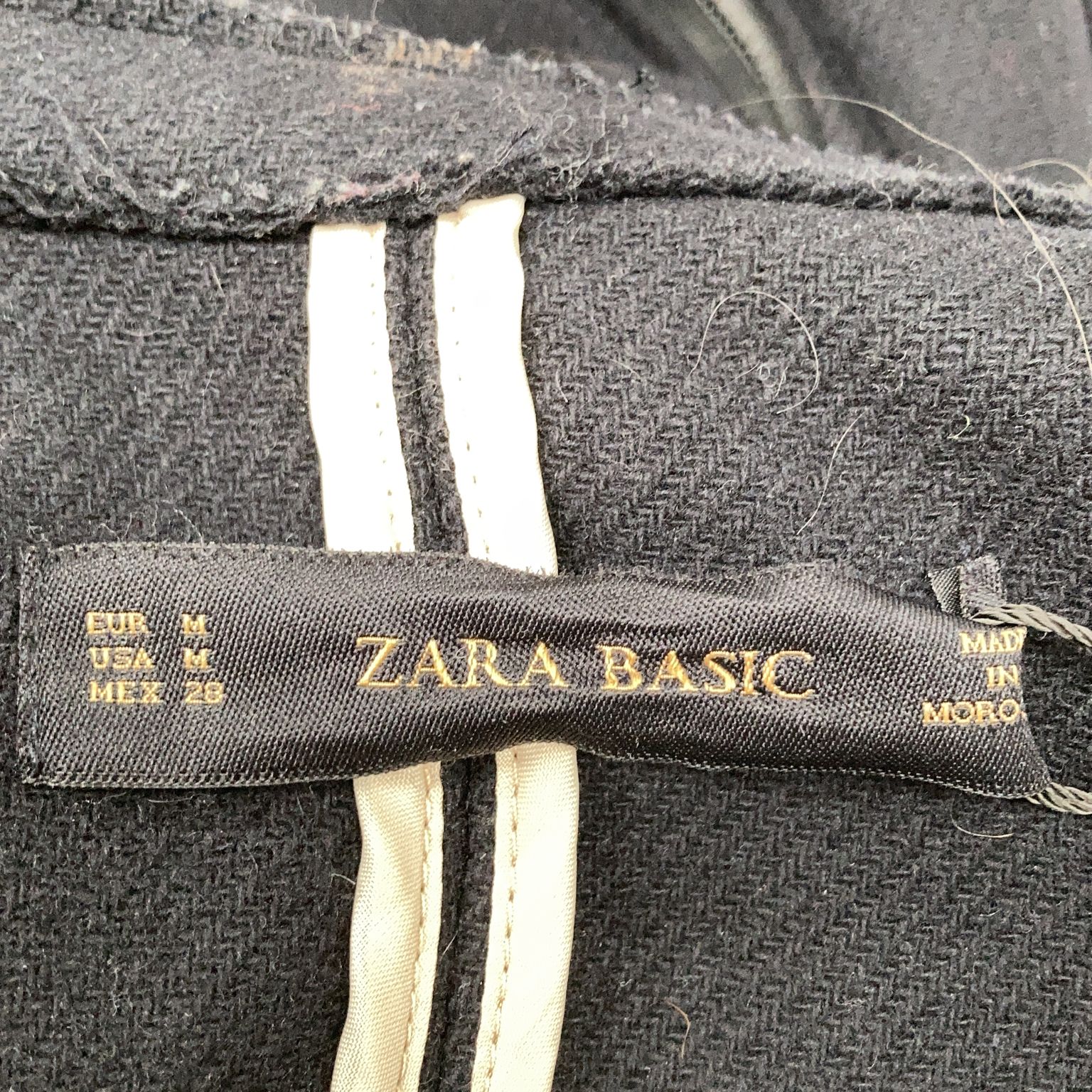 Zara Basic