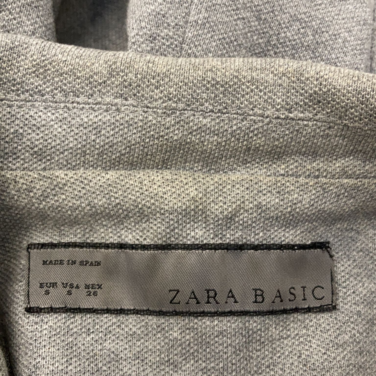 Zara Basic