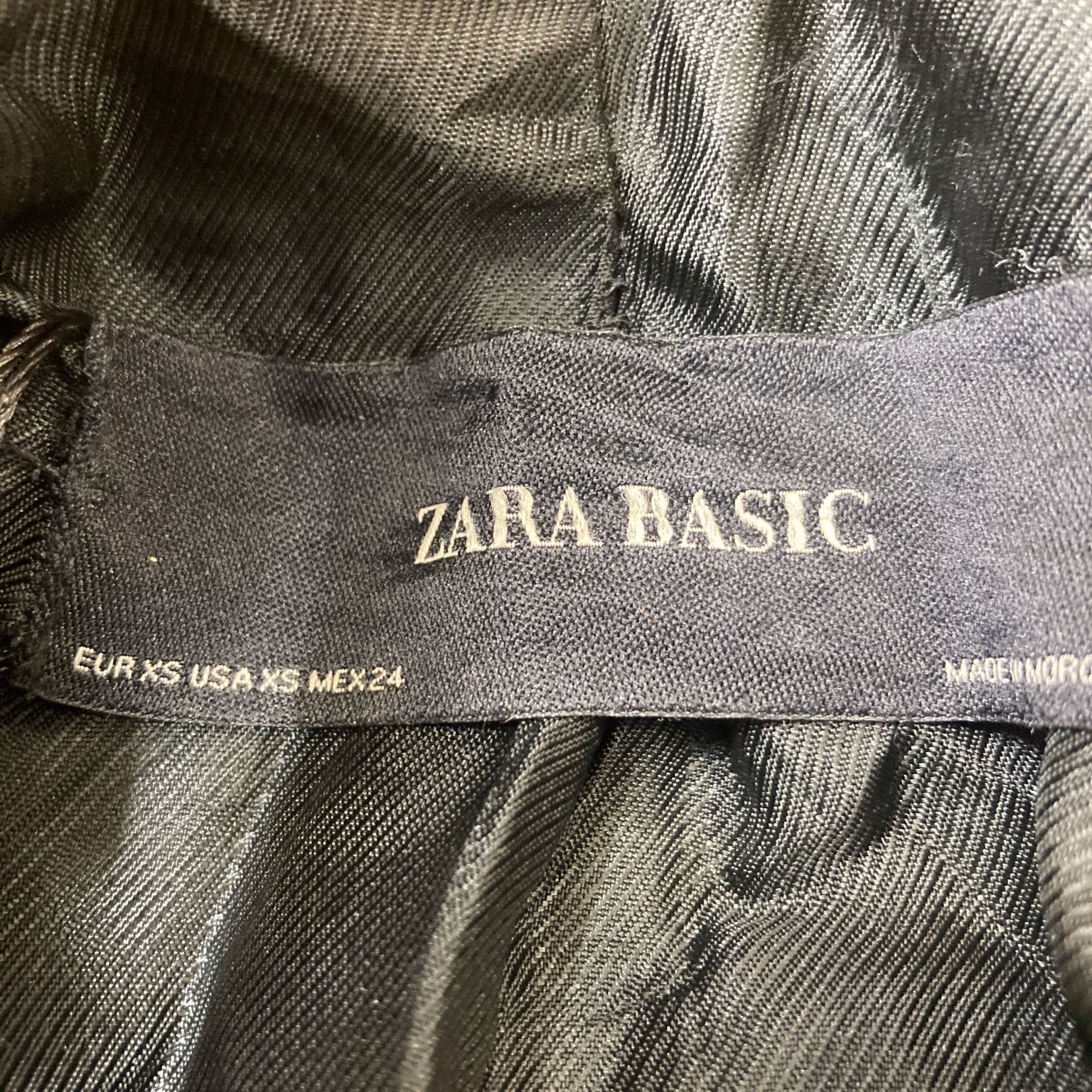 Zara Basic